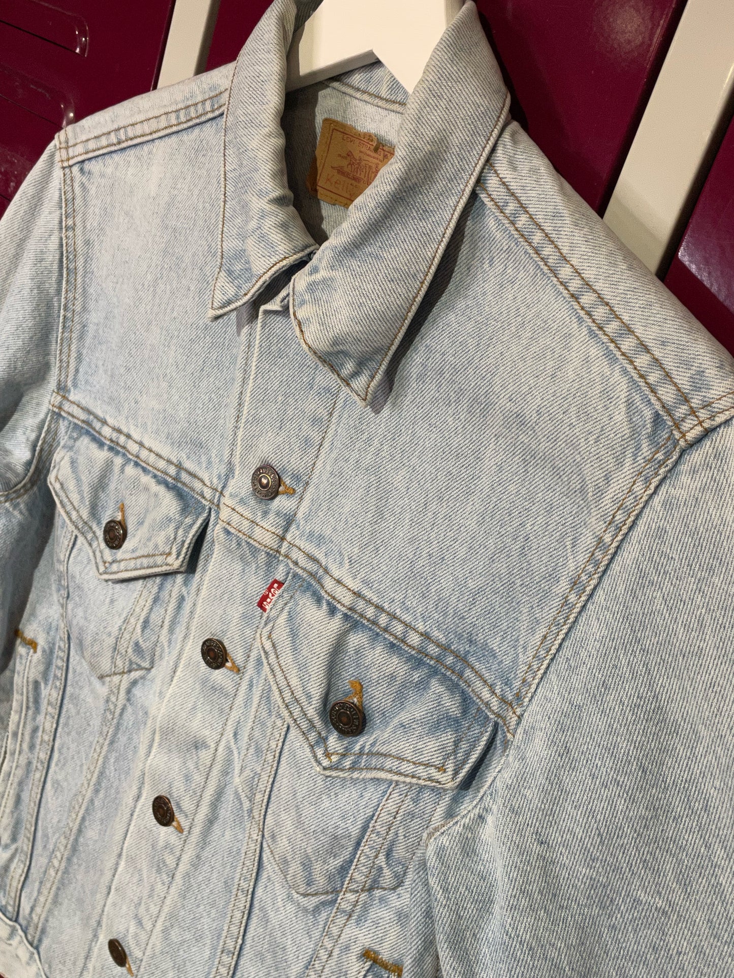 LEVI'S VINTAGE DENIM TRUCKER JACKET SZ: XS