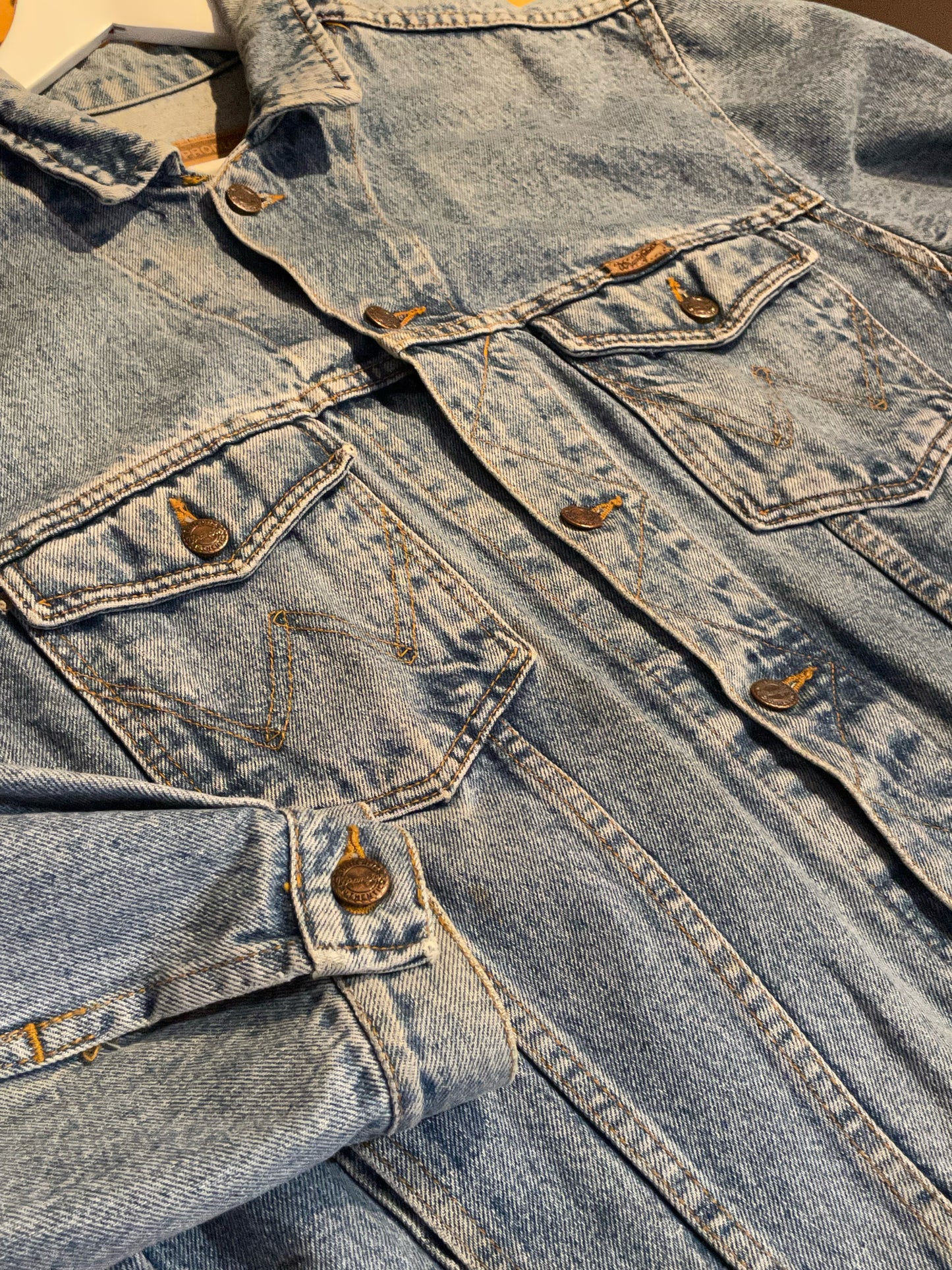 WRANGLER VINTAGE DENIM JACKET SZ: L