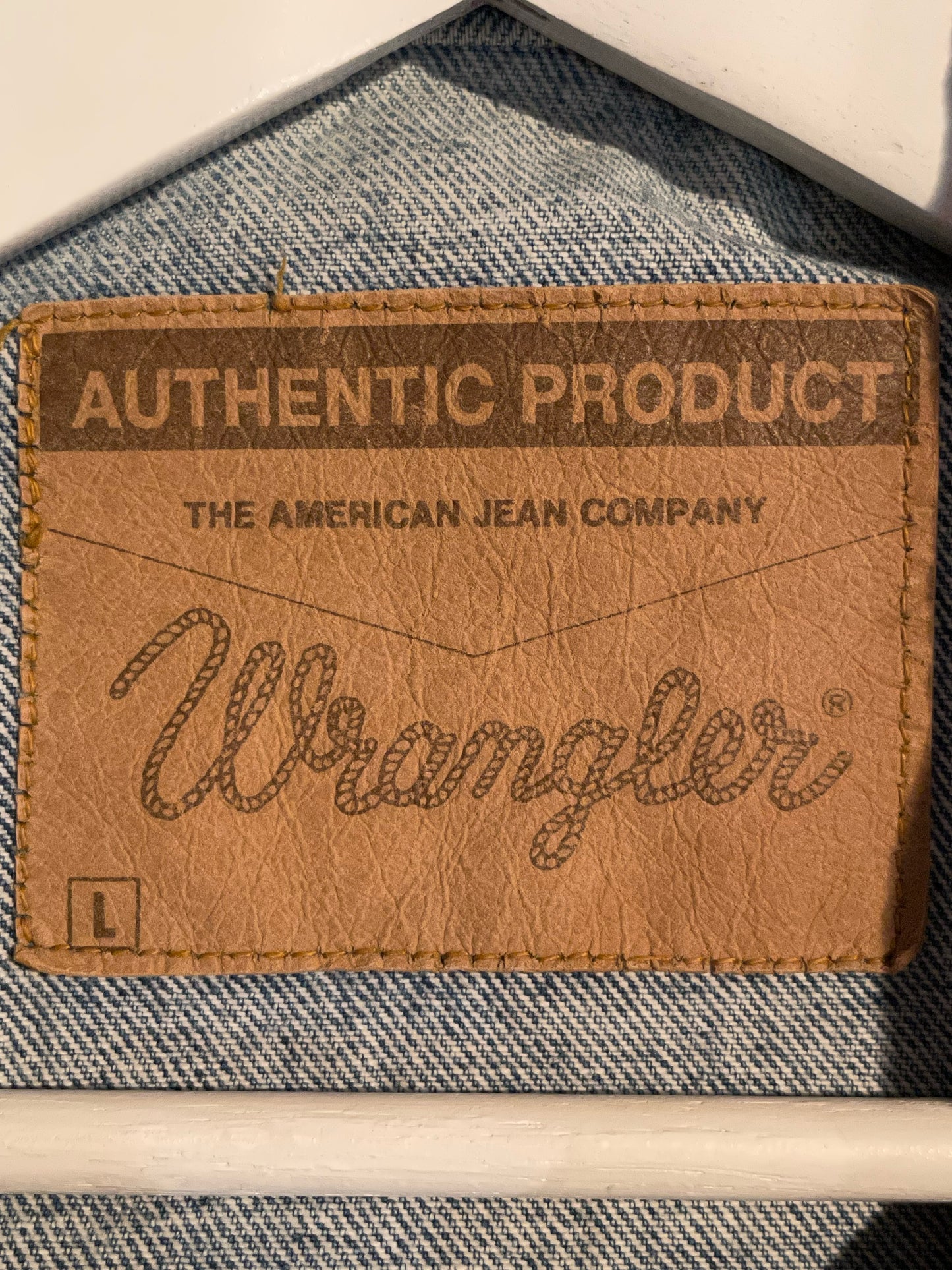WRANGLER VINTAGE DENIM JACKET SZ: L