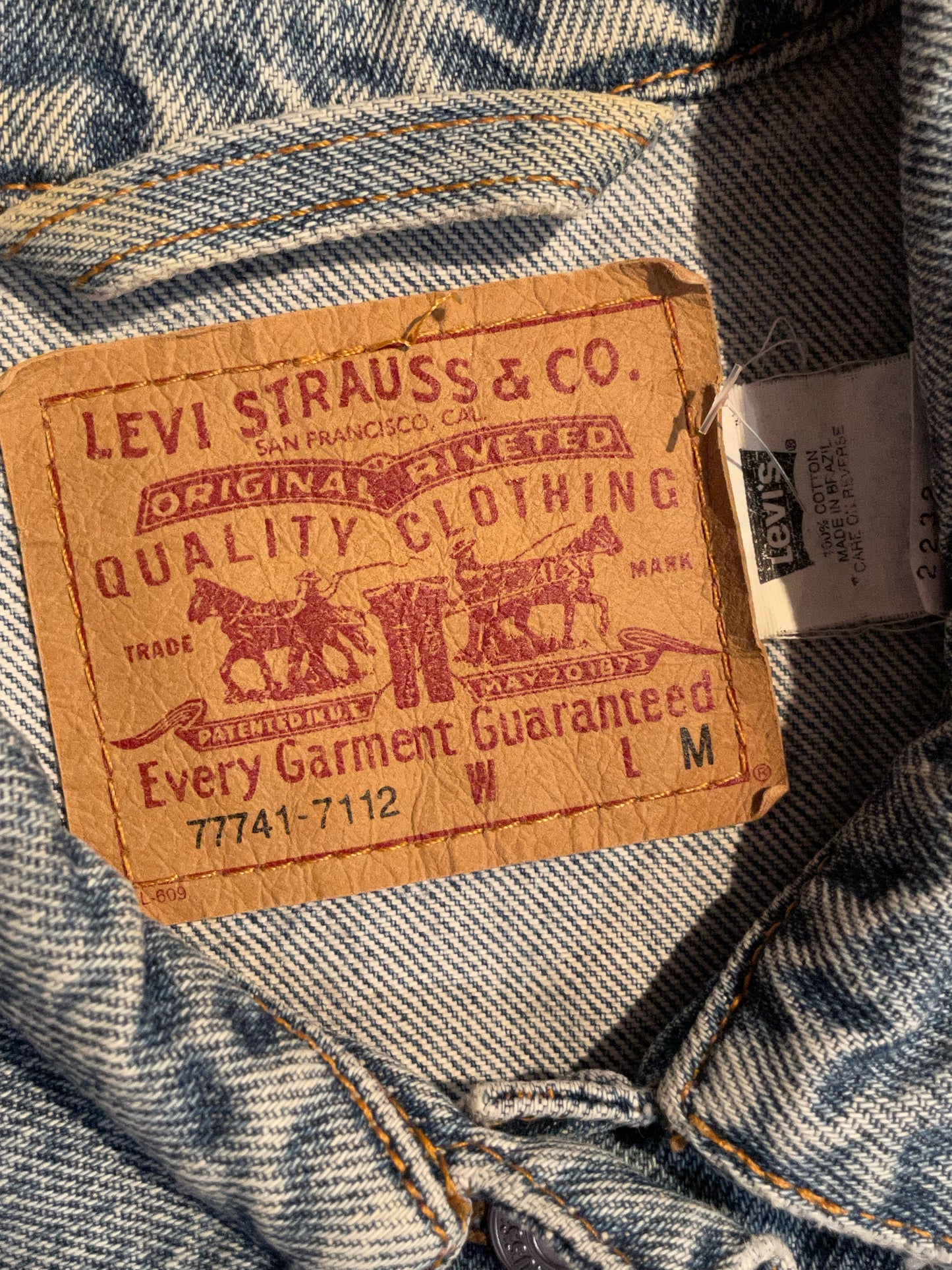 WOMEN LEVI'S VINTAGE NAIL TRUCKER DENIM VEST SZ: M