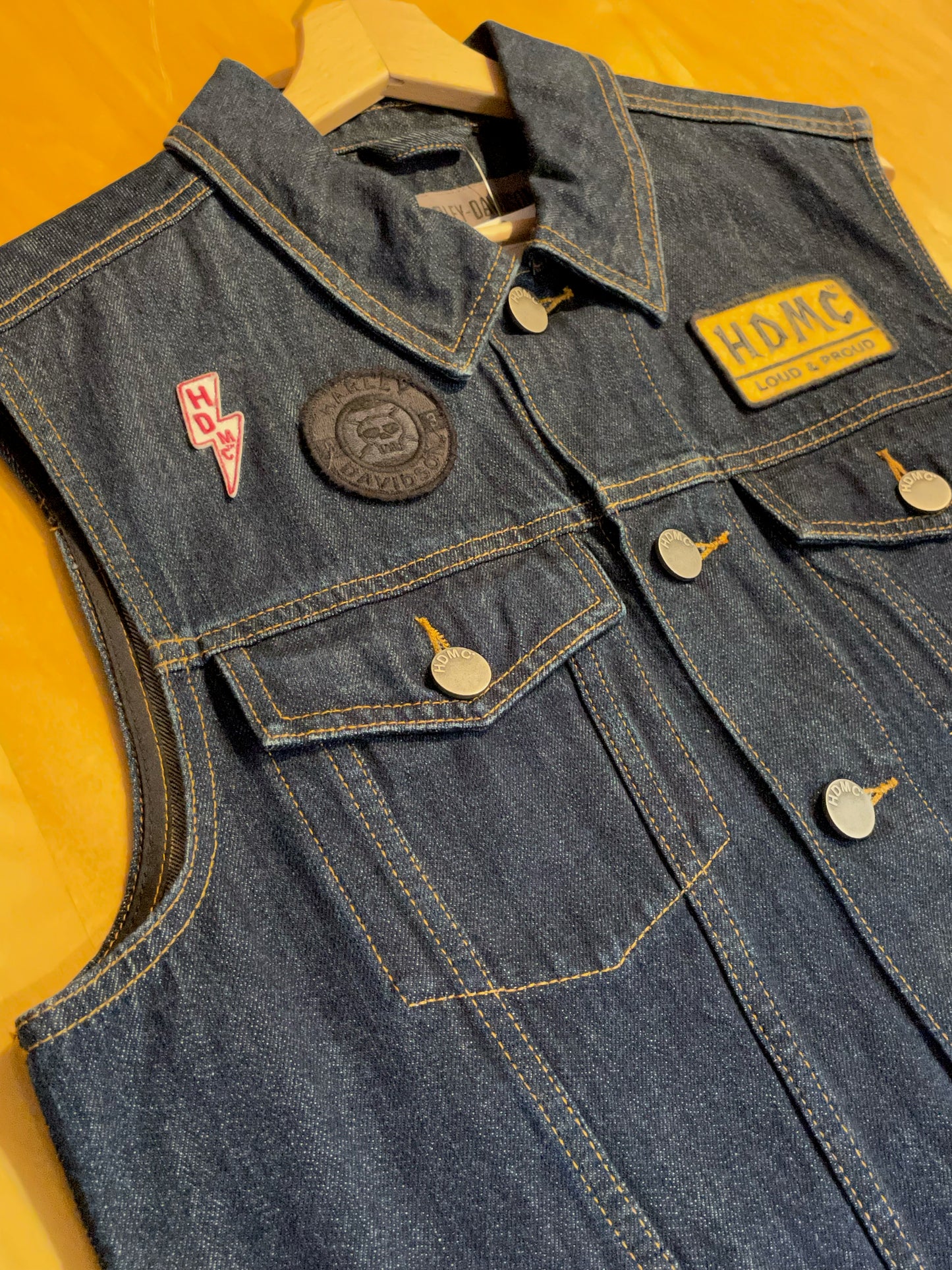 HARLEY DAVIDSON PATCH TRUCKER DENIM VEST  SZ: L