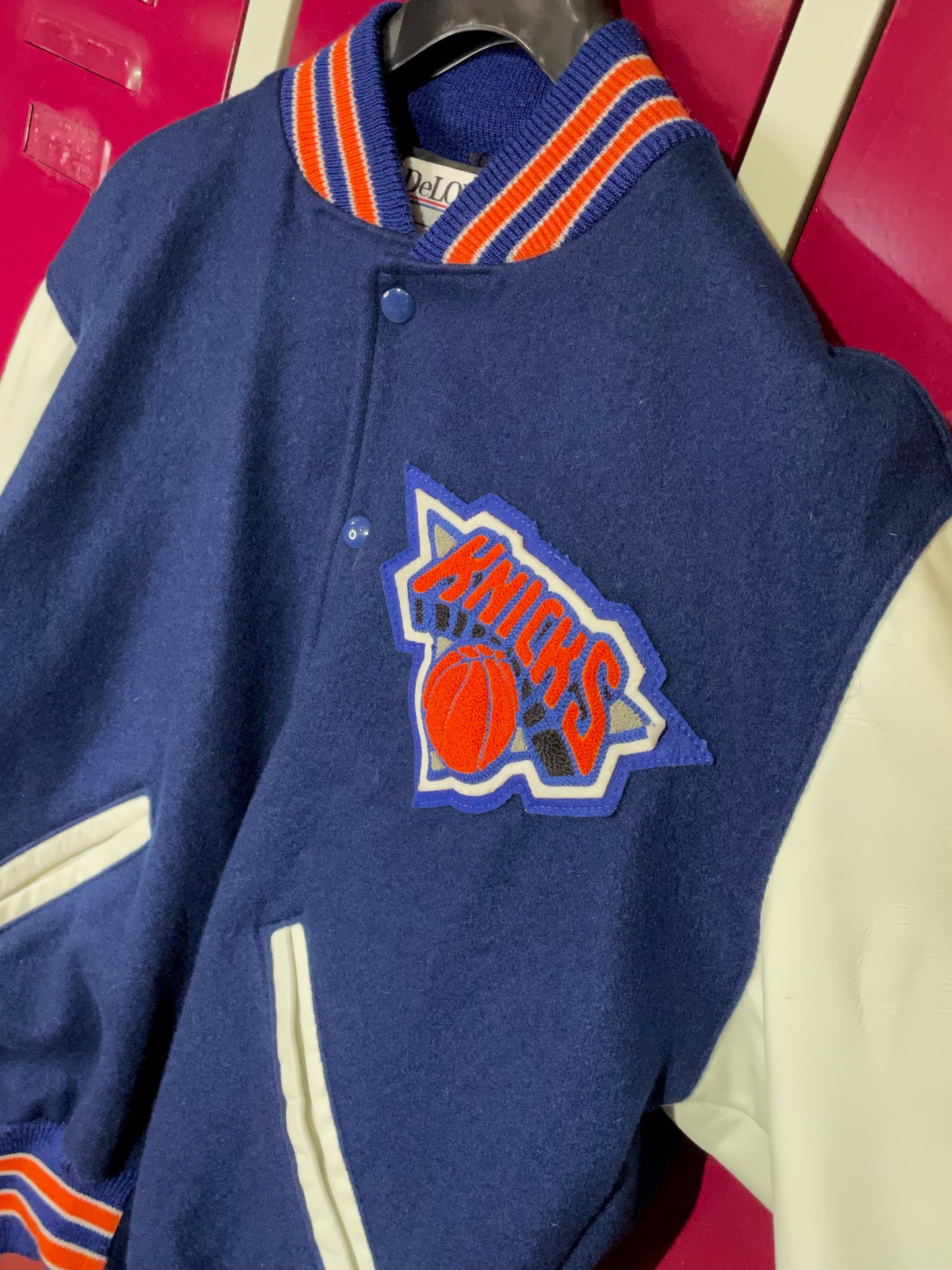 VINTAGE DELONG NEW YORK KNICKS VARSITY JACKET SZ: M