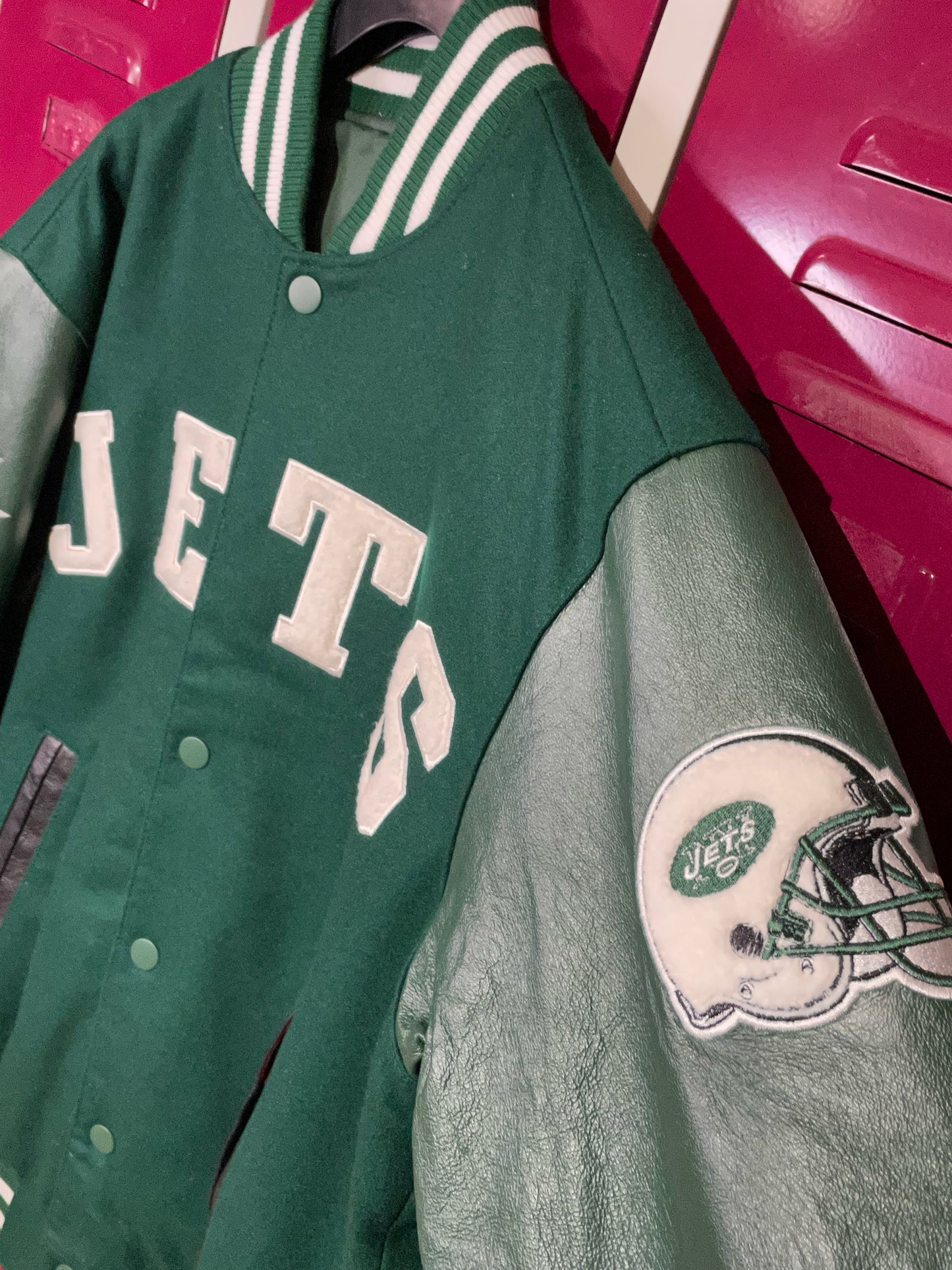REVERSIBLE NEW YORK JETS NFL GIII VARSITY JACKET SZ: L
