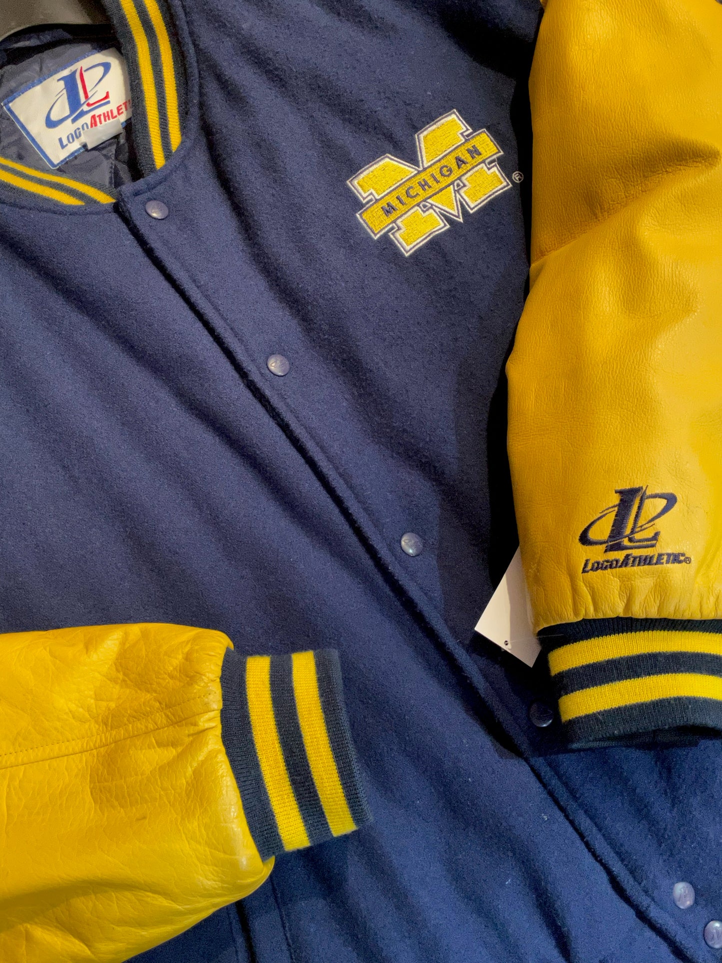 MICHIGAN WOLVERINES LOGO ATHLETIC VINTAGE VARSITY JACKET SZ: XL