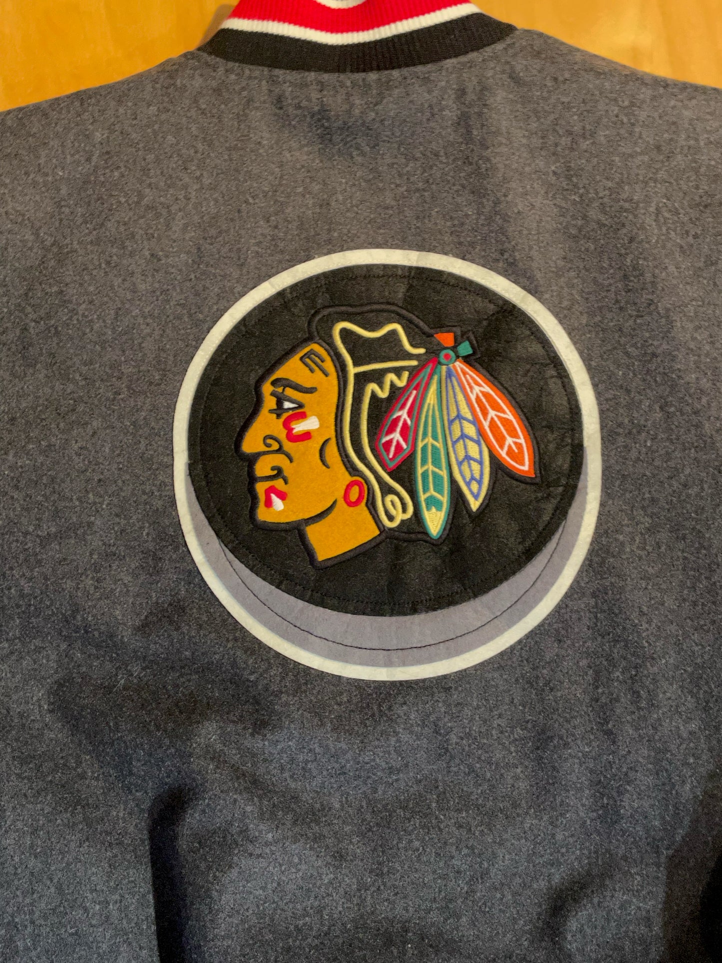 CHICAGO BLACKHAWKS GIII NFL REVERSIBLE JACKET BRAND NEW SZ: L