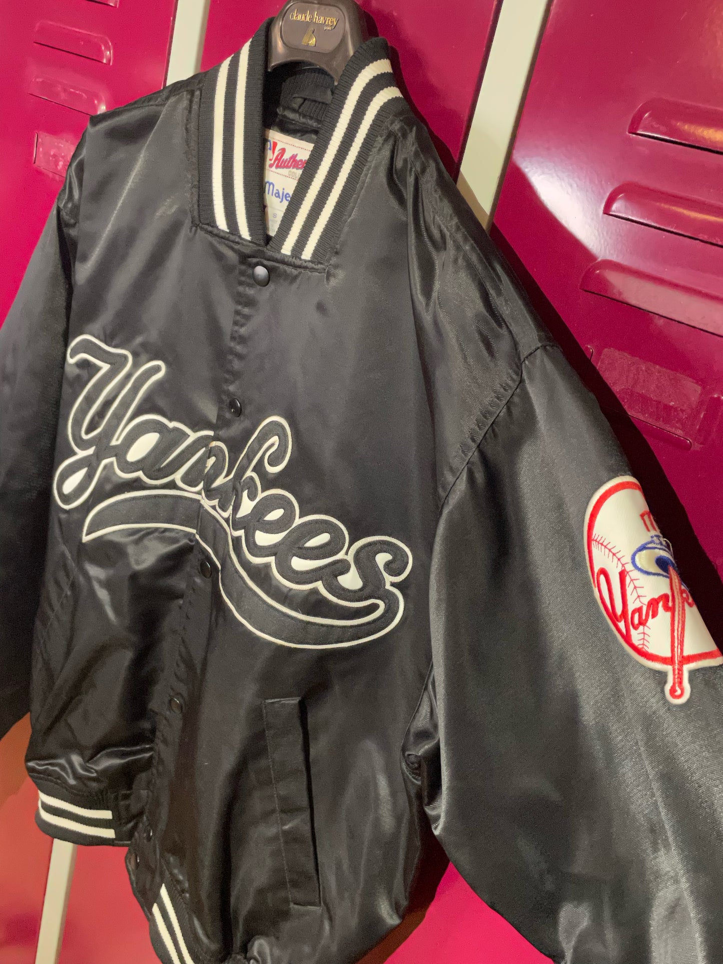 VINTAGE MAJESTIC NEW YORK YANKEES MLB SATIN JACKET SZ: S