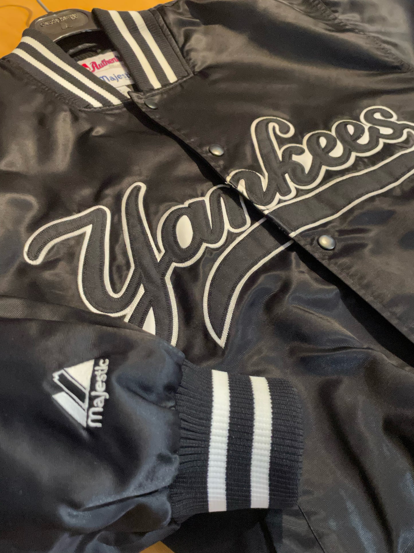 VINTAGE MAJESTIC NEW YORK YANKEES MLB SATIN JACKET SZ: S