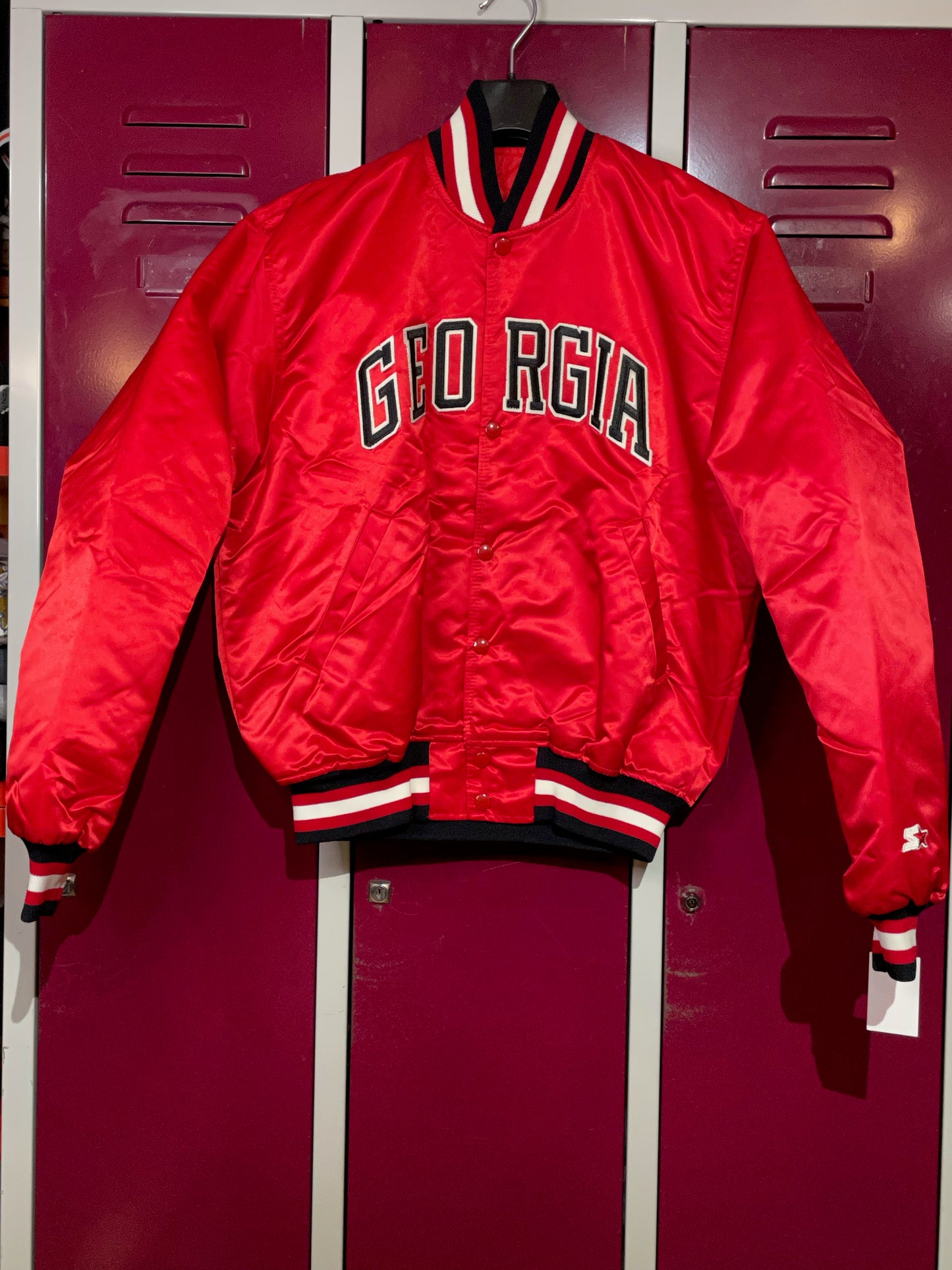 VINTAGE STARTER GEORGIA BULLDOGS NCAA SATIN JACKET SZ: M