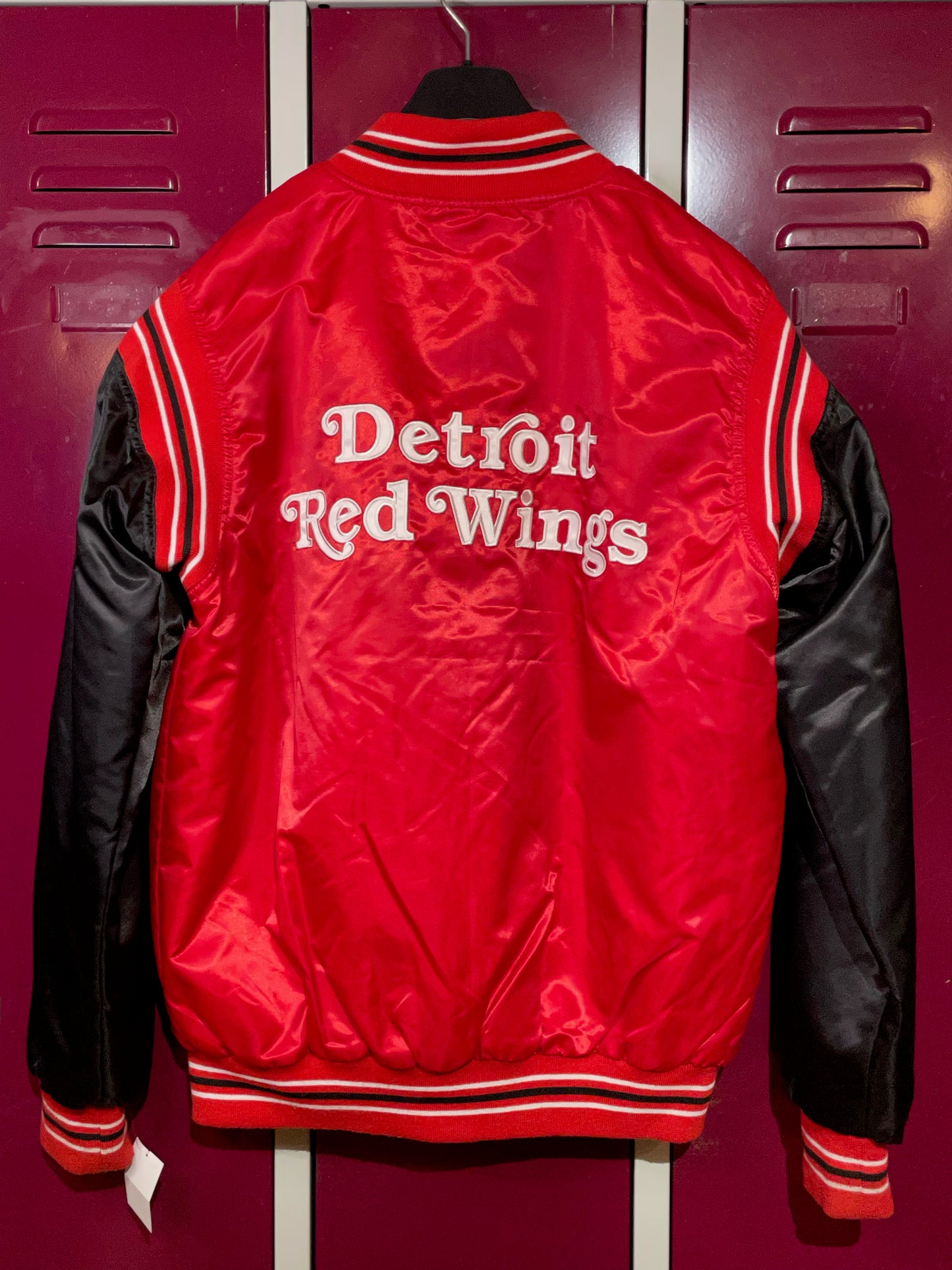 STARTER DETROIT RED WINGS NHL RETRO SATIN JACKET SZ: L