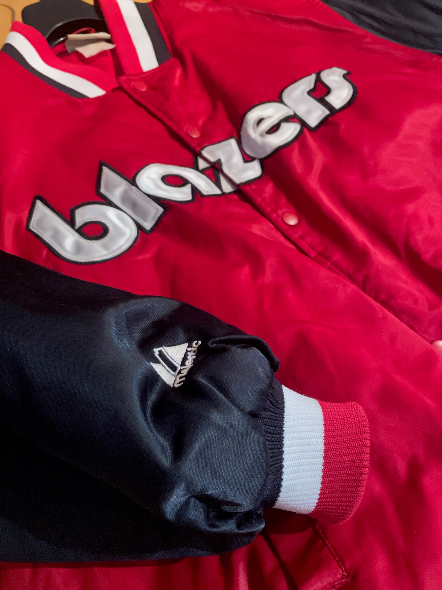 VINTAGE MAJESTIC PORTLAND TRAIL BLAZER NBA SATIN JACKET SZ: S