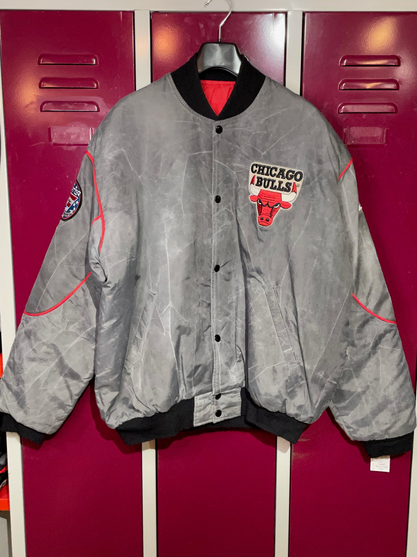 VINTAGE STARTER CHICAGO BULLS NBA JACKET SZ: L