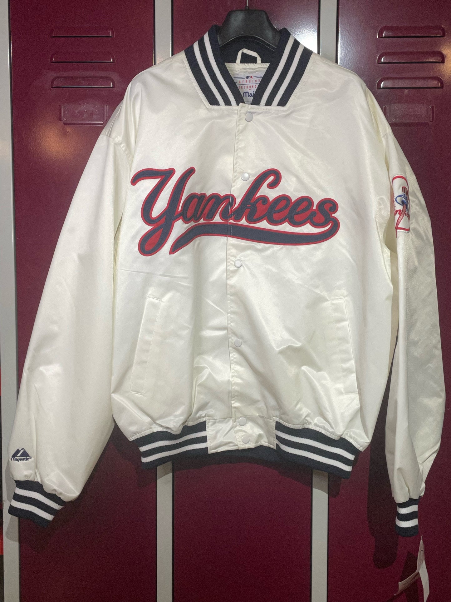 DS MAJESTIC NEW YORK YANKEES MLB SATIN JACKET SZ: XL
