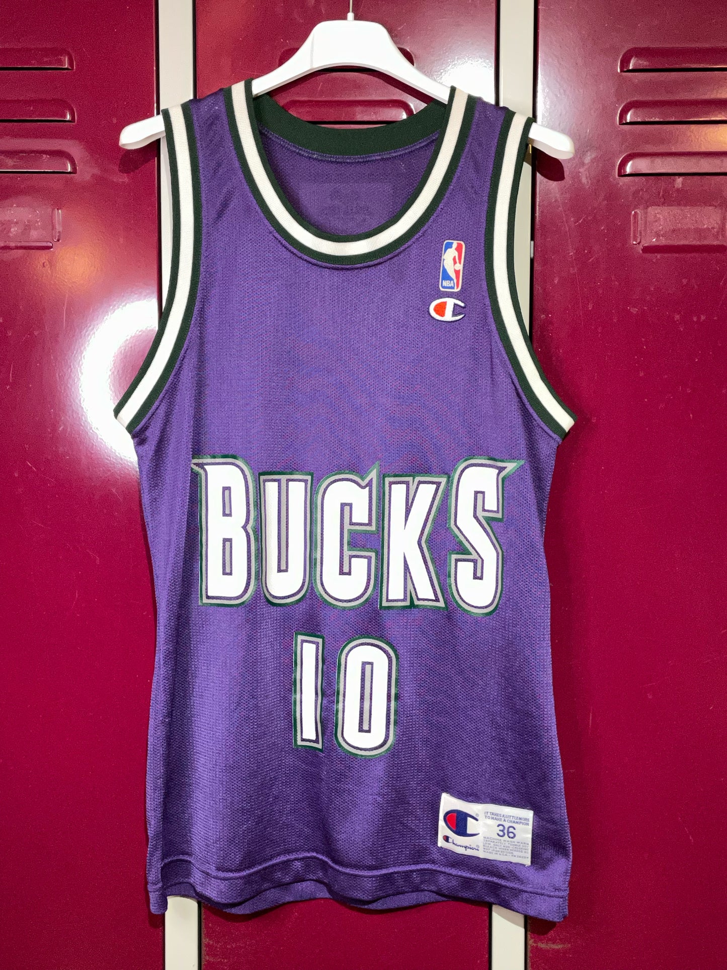 CHAMPION VINTAGE MILWAUKEE BUCKS DAY NBA JERSEY SZ: 36