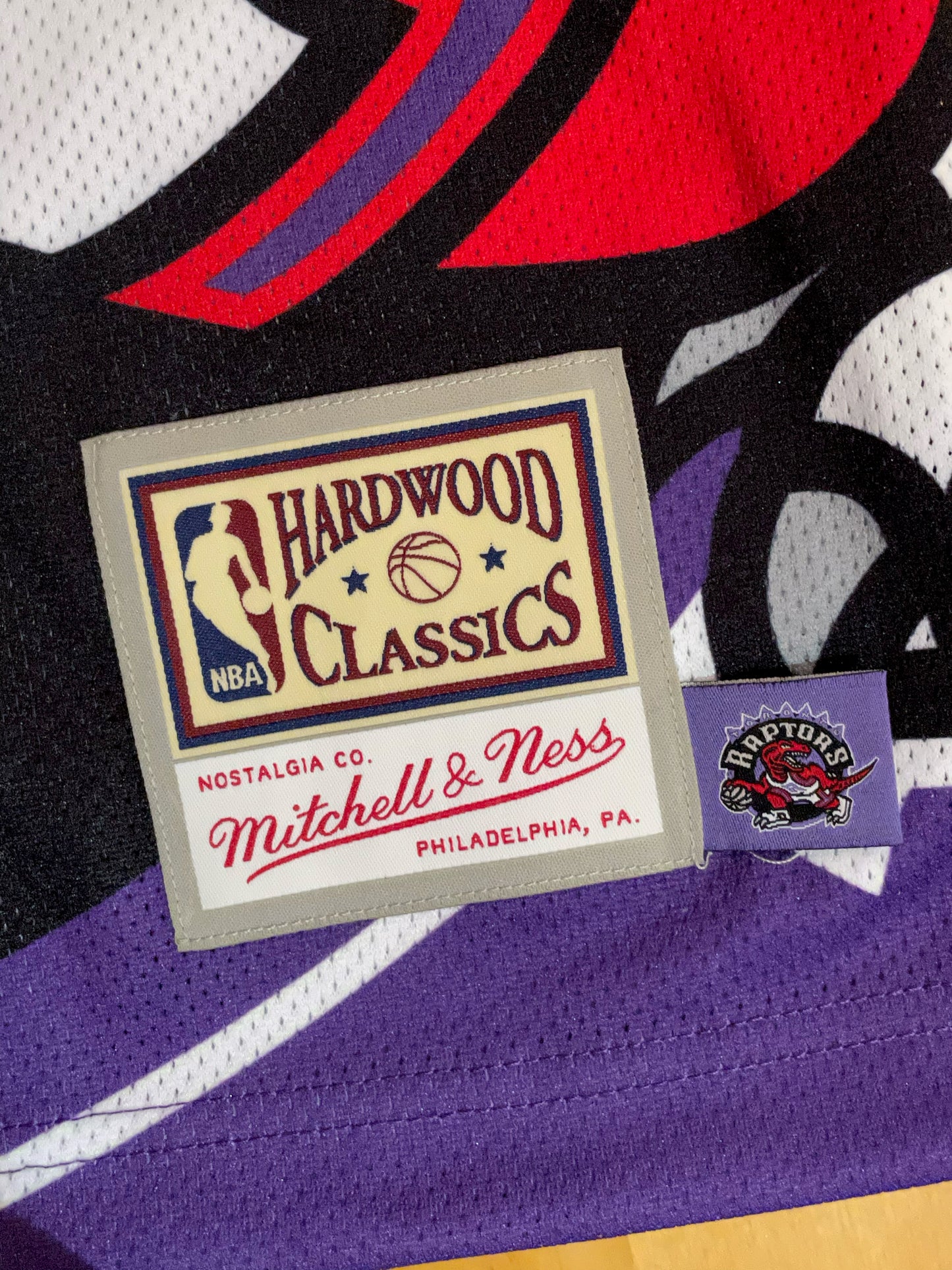 "NEW" MITCHELL & NESS TORANTO RAPTORS NBA JERSEY SZ: M