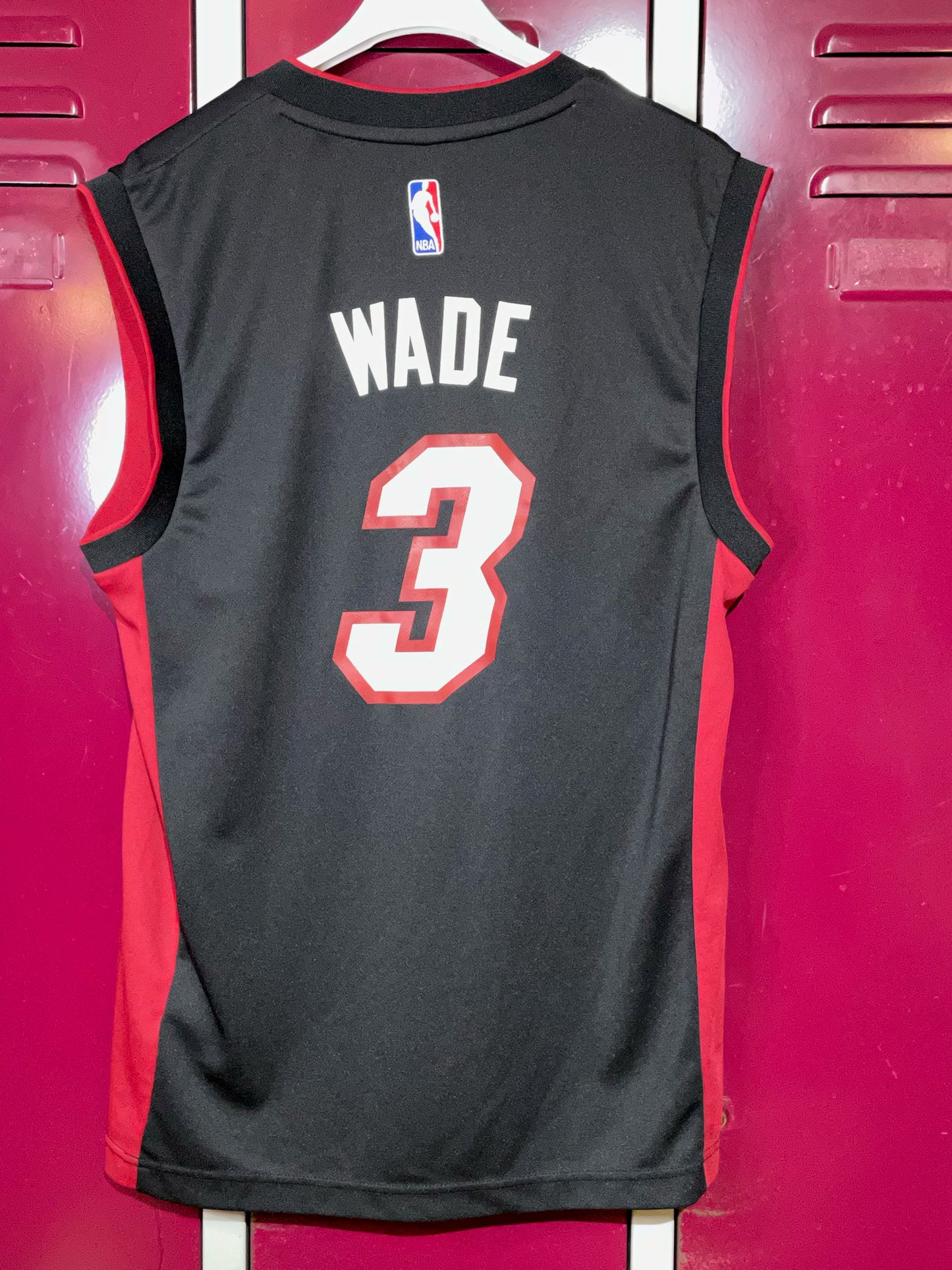 ADIDAS MIAMI HEAT DWAYNE WADE NBA JERSEY SZ: S