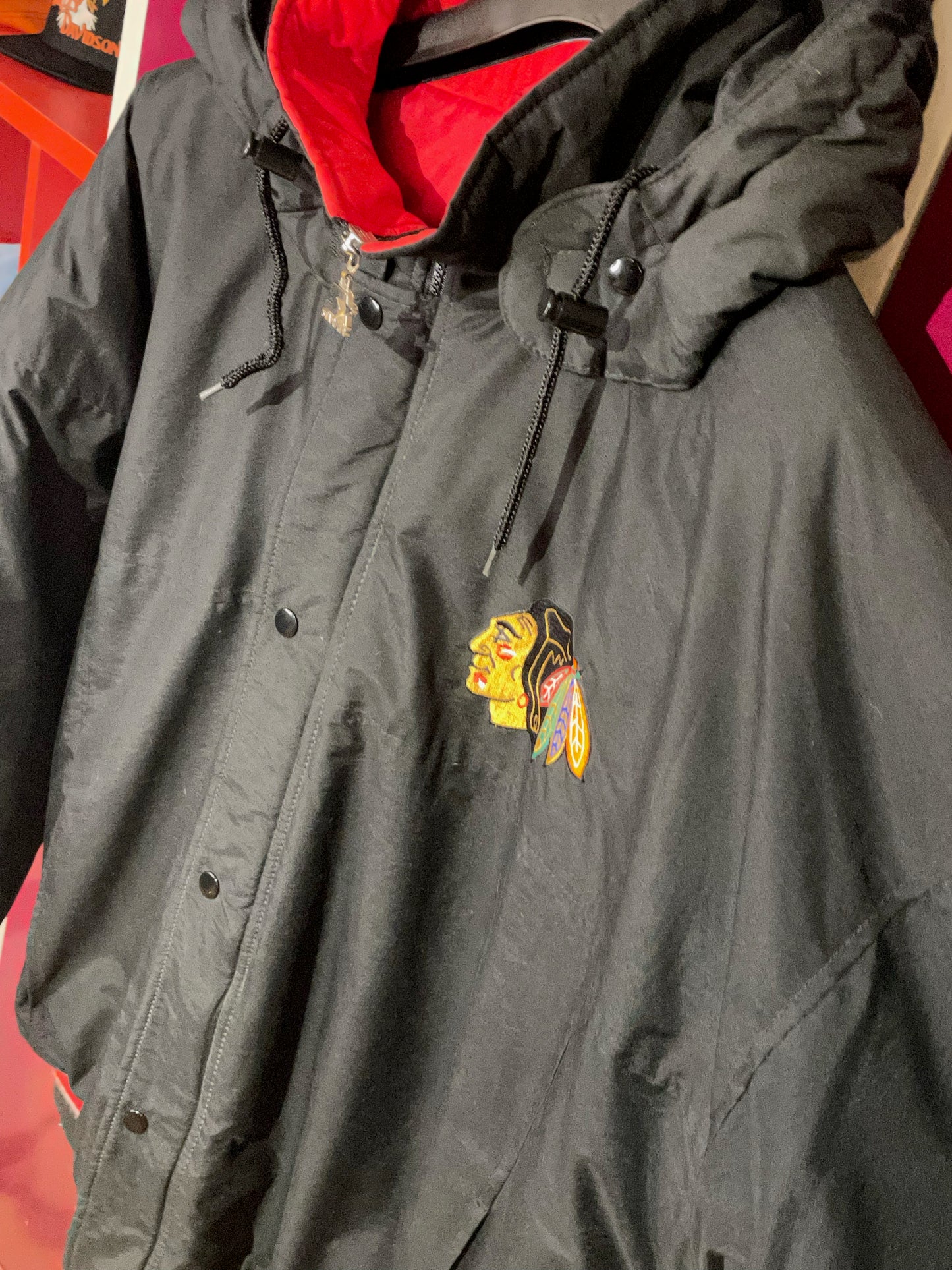 VINTAGE STARTER CHICAGO BLACKHAWKS NHL PUFFER JACKET SZ: XL