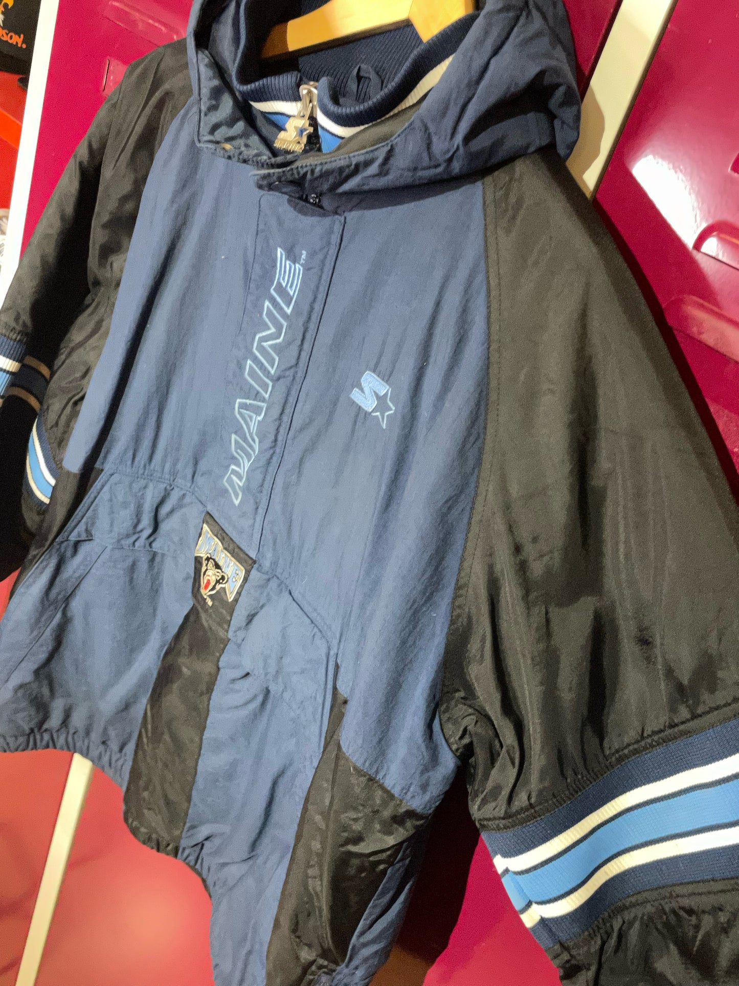 VINTAGE STARTER UNIVERSITY OF MAINE BLACK BEARS HALF ZIP JACKET SZ: XL
