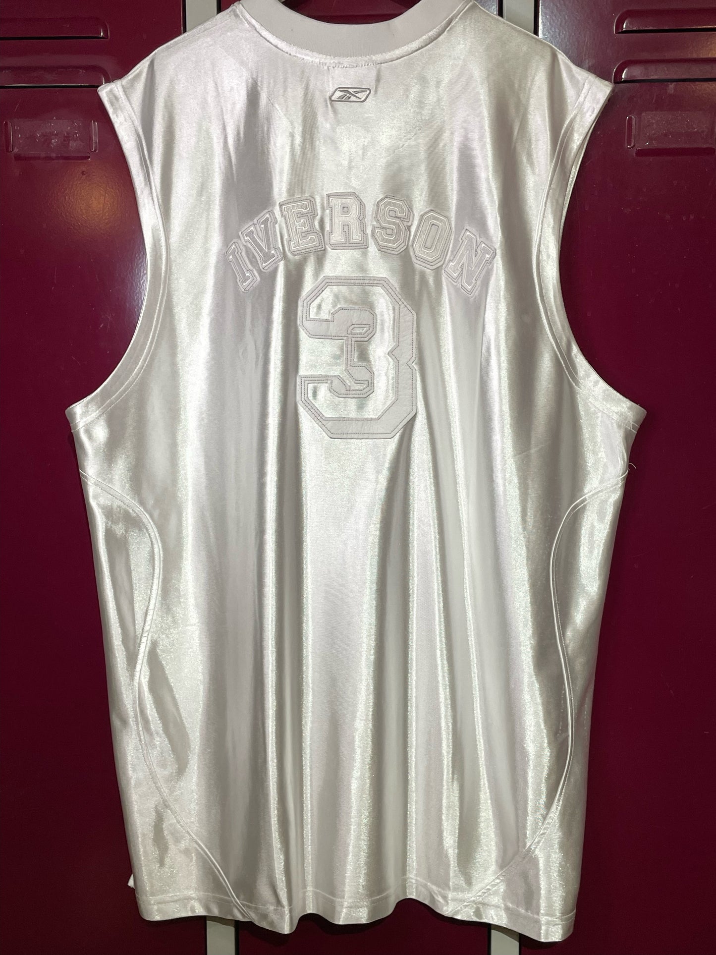 REEBOK I3 "ALLEN IVERSON" SILVER BASKETBALL JERSEY SZ: XL