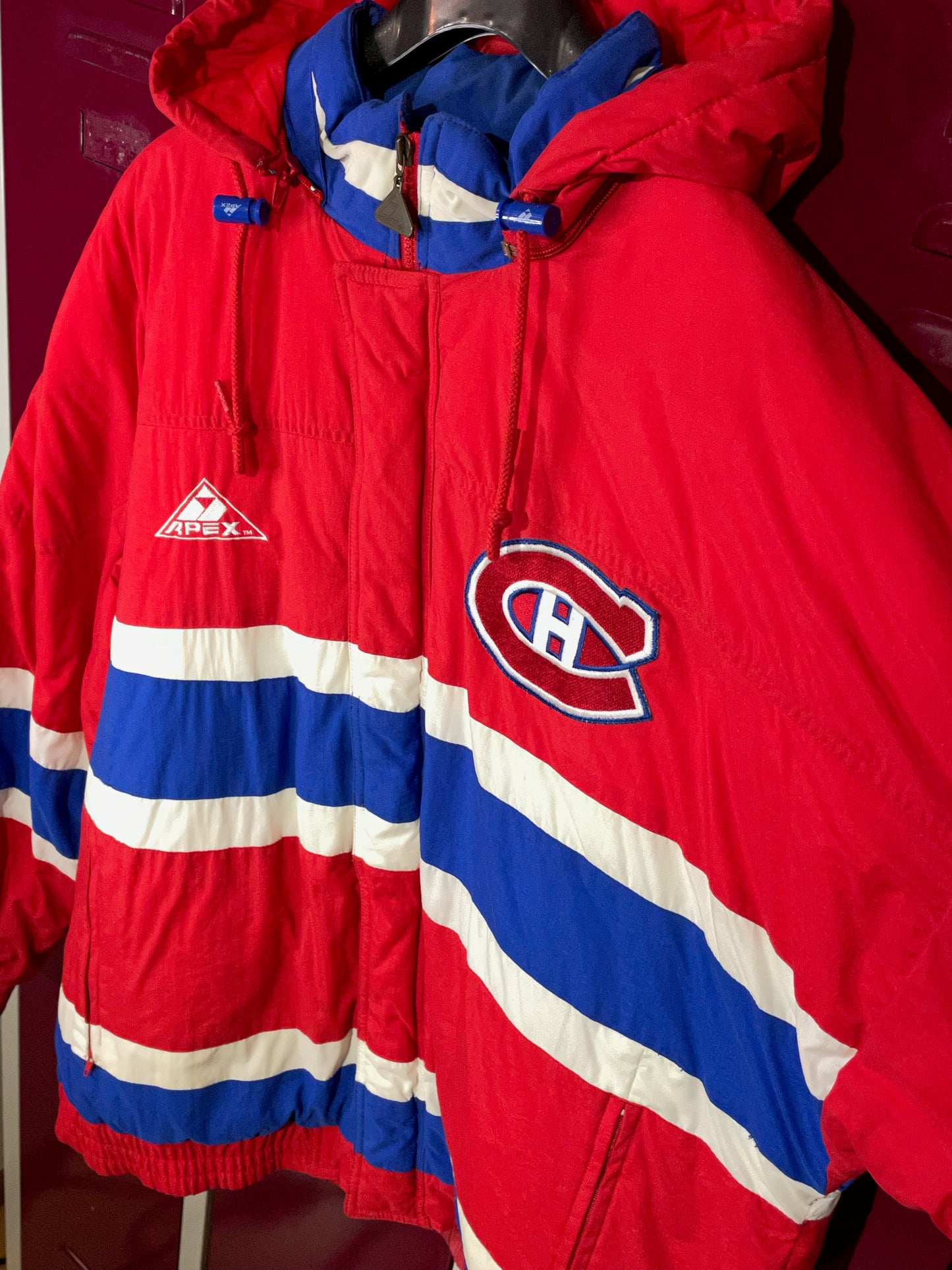 VINTAGE APEX ONE MONTREAL CANADIANS PUFFER JACKET SZ: L