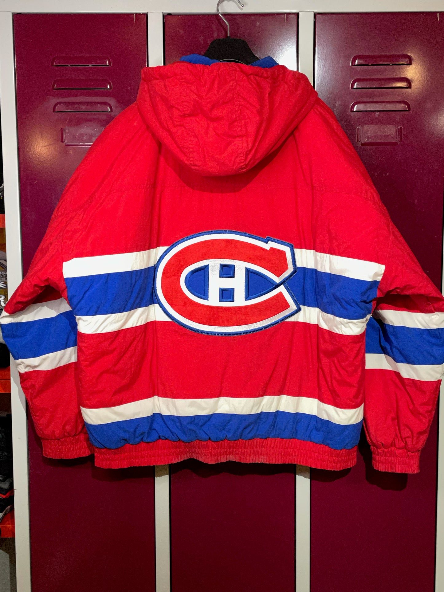 VINTAGE APEX ONE MONTREAL CANADIANS PUFFER JACKET SZ: L