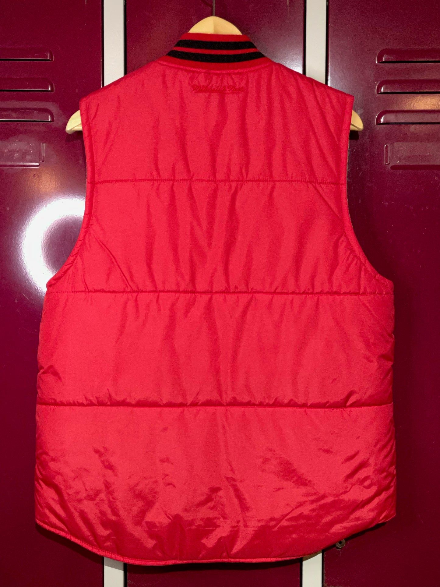 MITCHELL & NESS CHICAGO BLACKHAWKS NHL VEST SZ: M