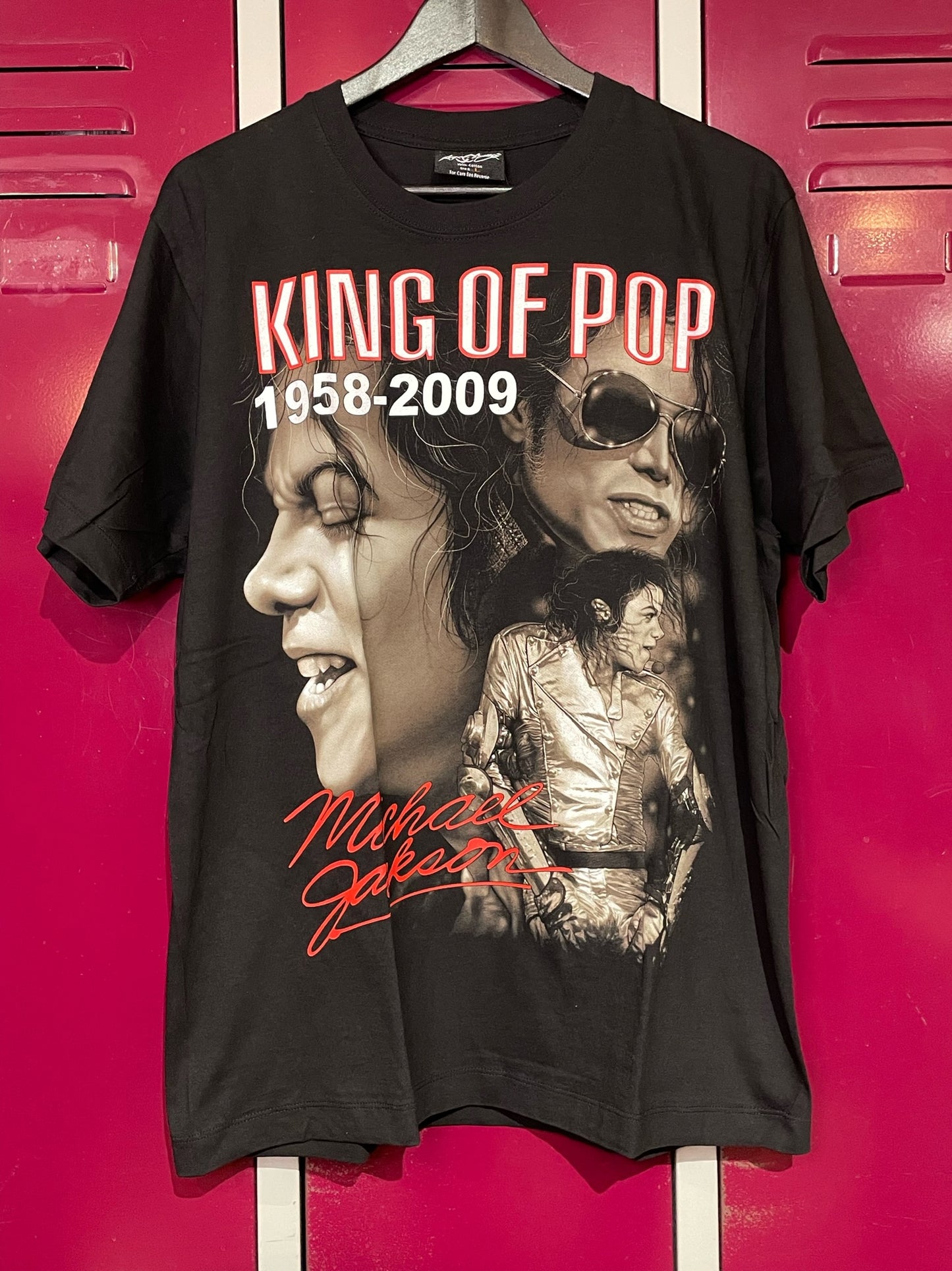 MICHAEL JACKSON "KING OF POP" MUSIC BAND T-SHIRT  SZ: L