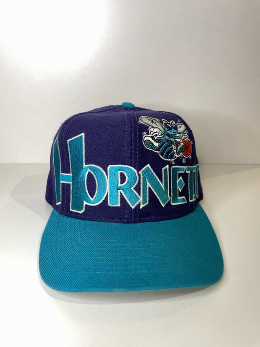 VINTAGE 90s CHARLOTTE HORNETS T.E.I SNAPBACK CAP HAT