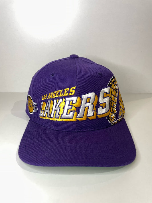 VINTAGE 90s LOS ANGELES LAKERS SPORTS SPECIALTIES SNAPBACK CAP HAT