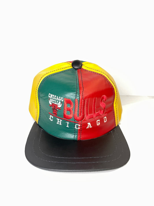VINTAGE 90s CHICAGO BULLS GENUINE LEATHER "MADE IN USA" SNAPBACK CAP HAT