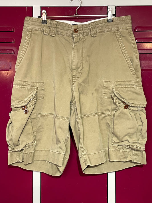 POLO RALPH LAUREN CARGO SHORTS  SZ: 34