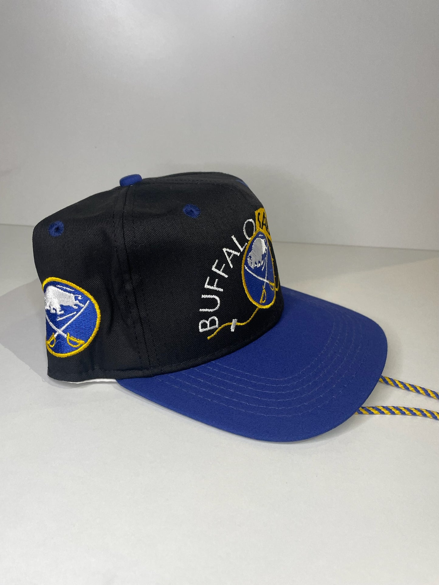 VINTAGE 90s BUFFALO SABRES #1 APPAREL DRAWSTRING CAP HAT