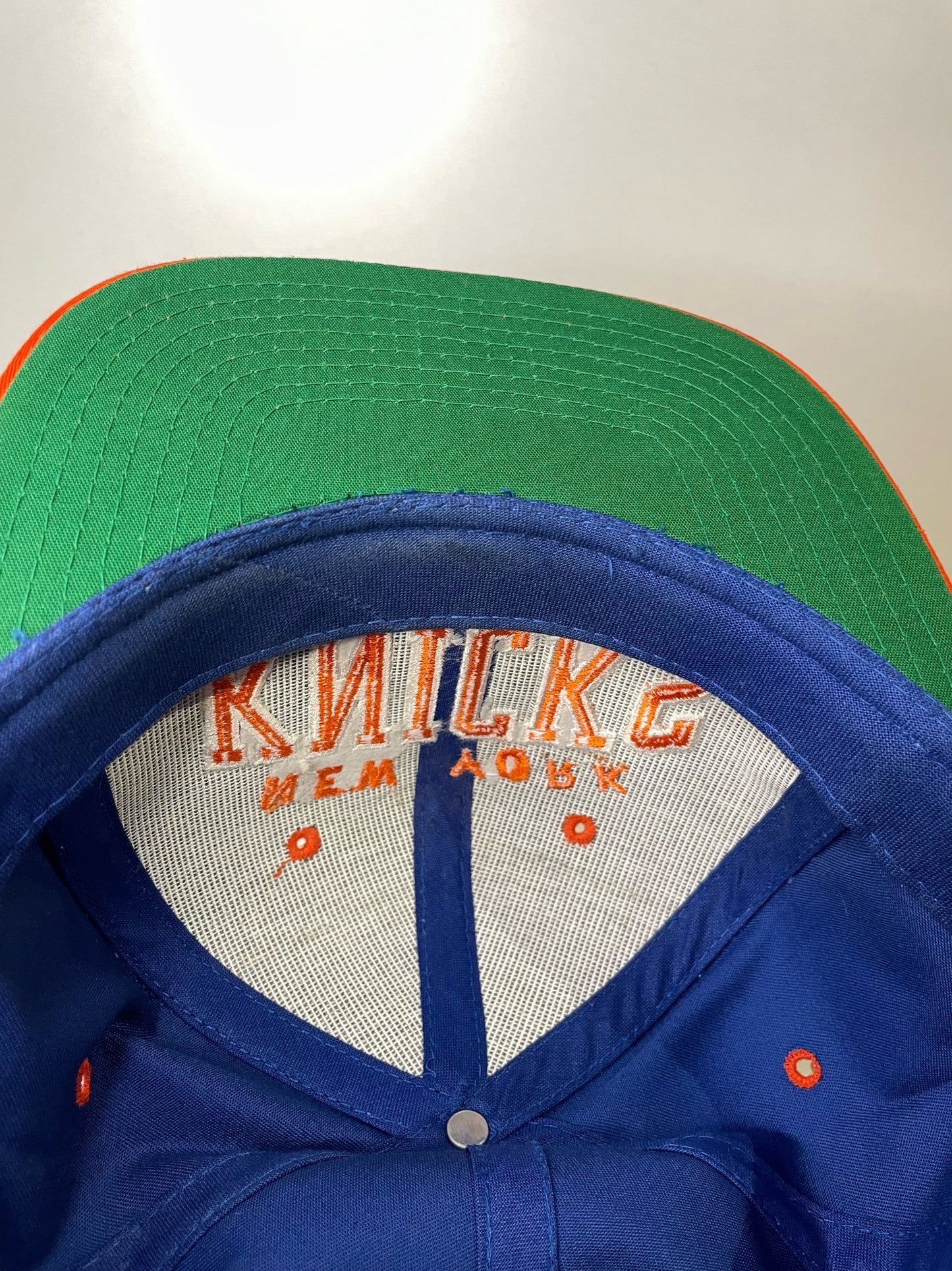 VINTAGE 90s NEW YORK KNICKS STARTER SNAPBACK CAP HAT