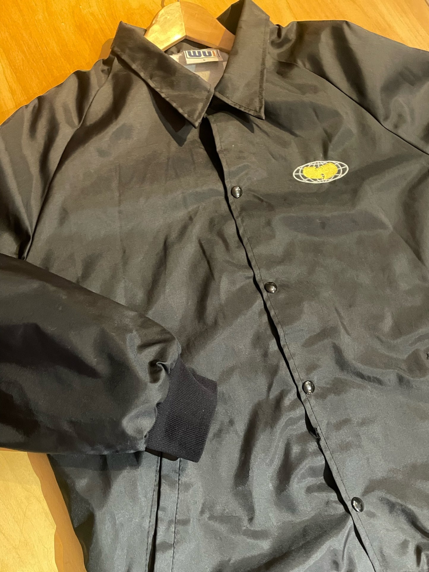 VINTAGE 90s WU WEAR "WORLD WIDE" WINDBREAKER JACKET SZ: L