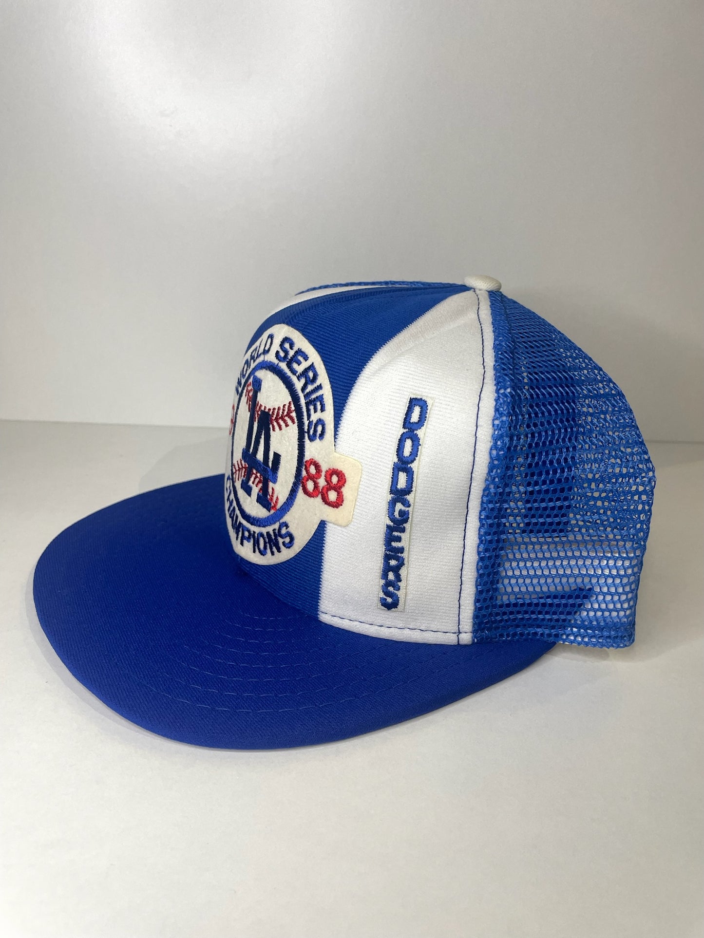 VINTAGE 80s LOS ANGELES DODGERS AJD TRUCKER CAP HAT