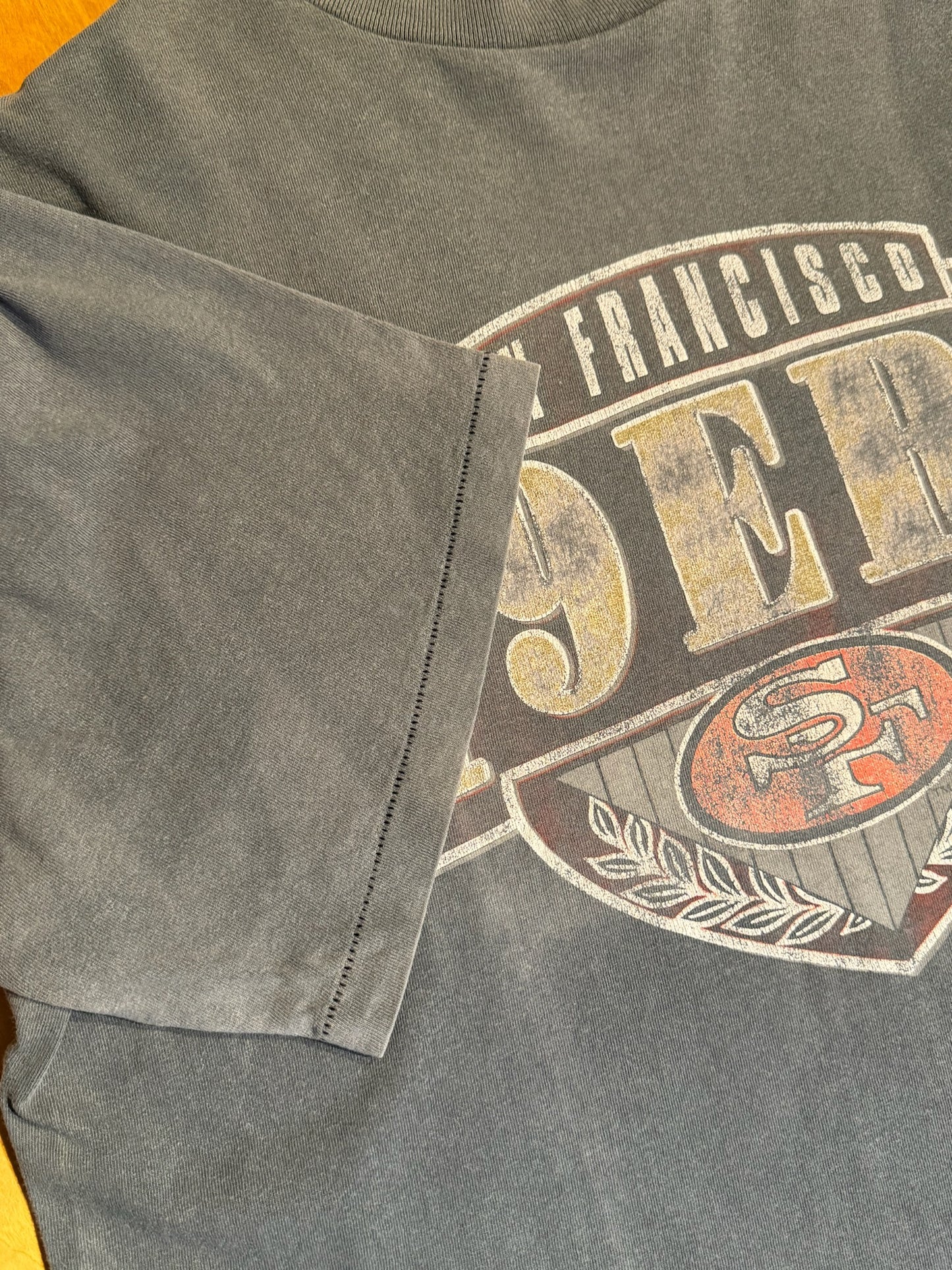 VINTAGE 90s SAN FRANCISON 49ERS TRENCH ULTRA T-SHIRT  SZ: XL