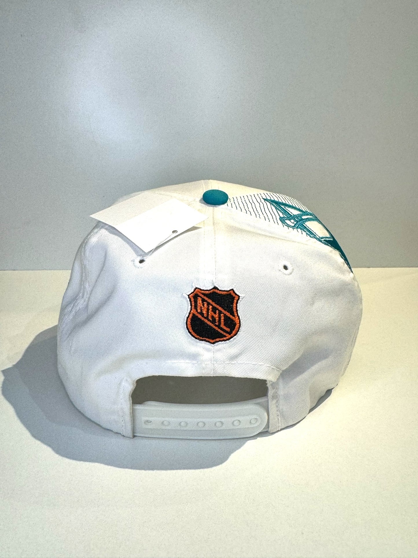 VINTAGE 90s SAN JOSE SHARKS "SHADOW" SPORTS SPECIALTIES SNAPBACK CAP HAT