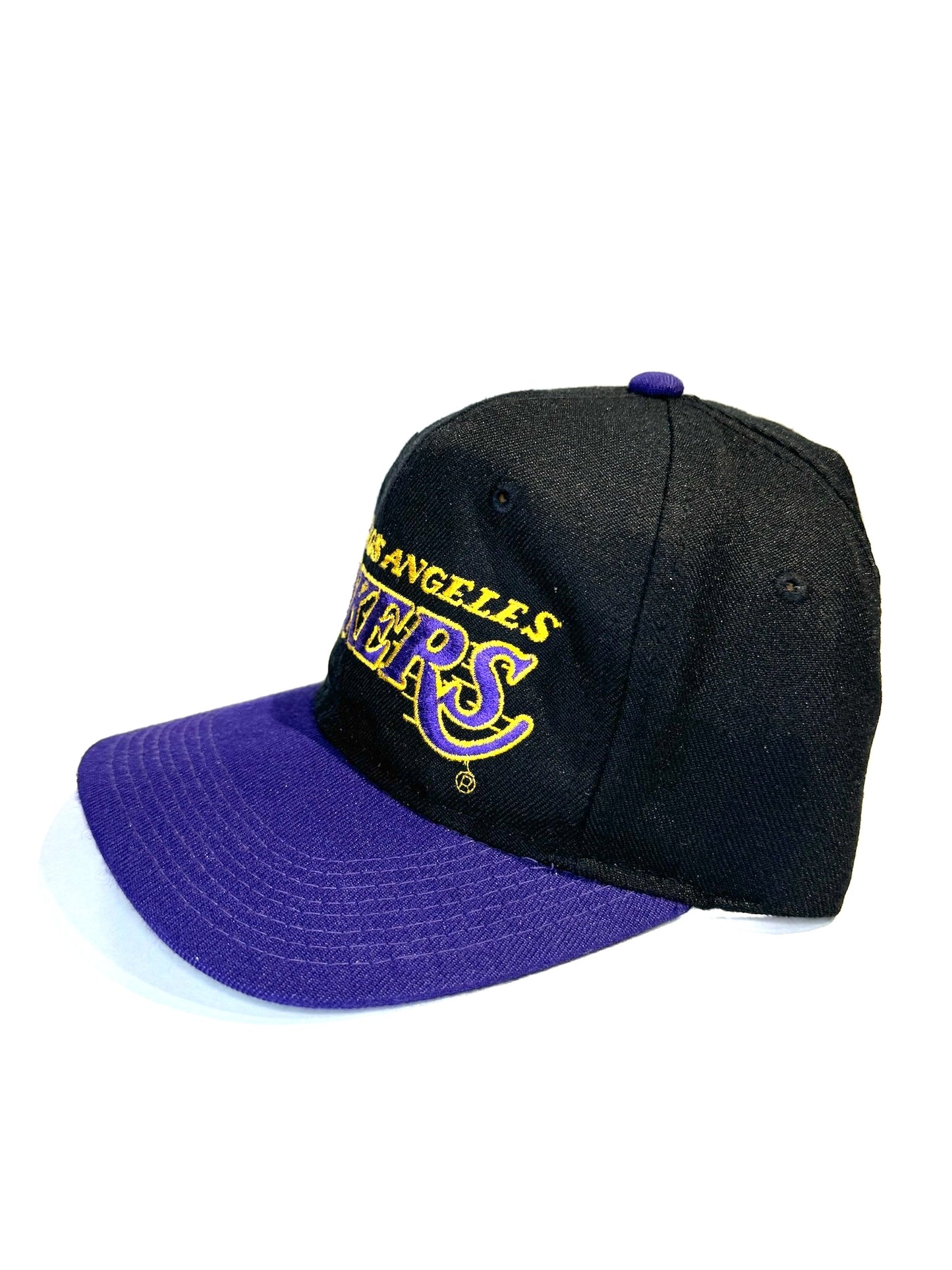 VINTAGE 90s LOS ANGELES LAKERS SPORTS SPECIALTIES SNAPBACK CAP HAT