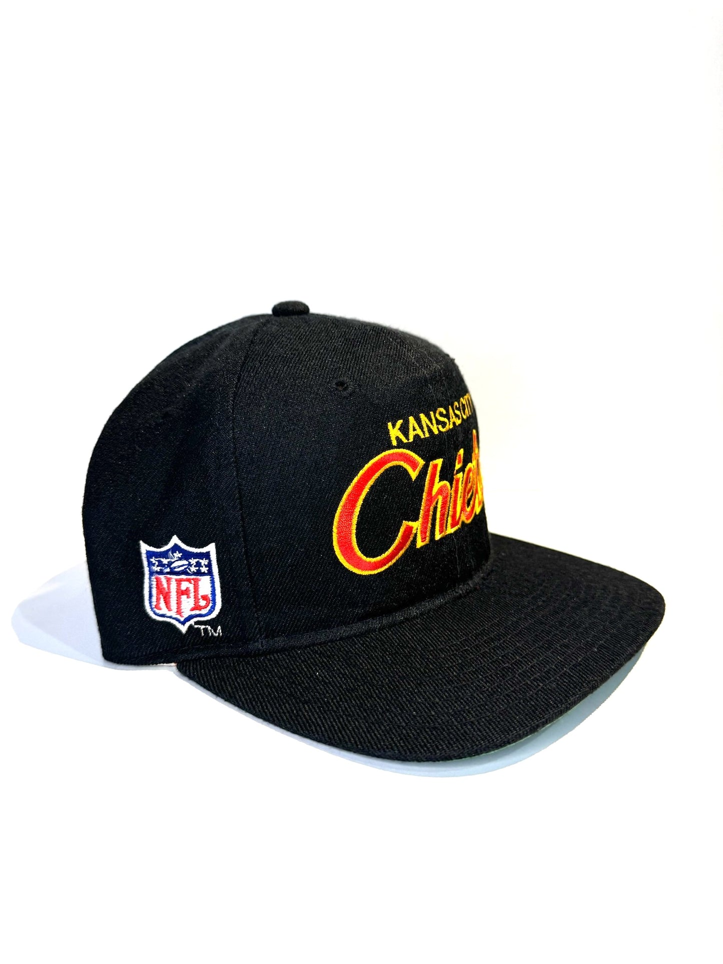 VINTAGE 90s KANSAS CITY CHIEFS SPORTS SPECIALTIES "SCRIPT" SNAPBACK CAP HAT