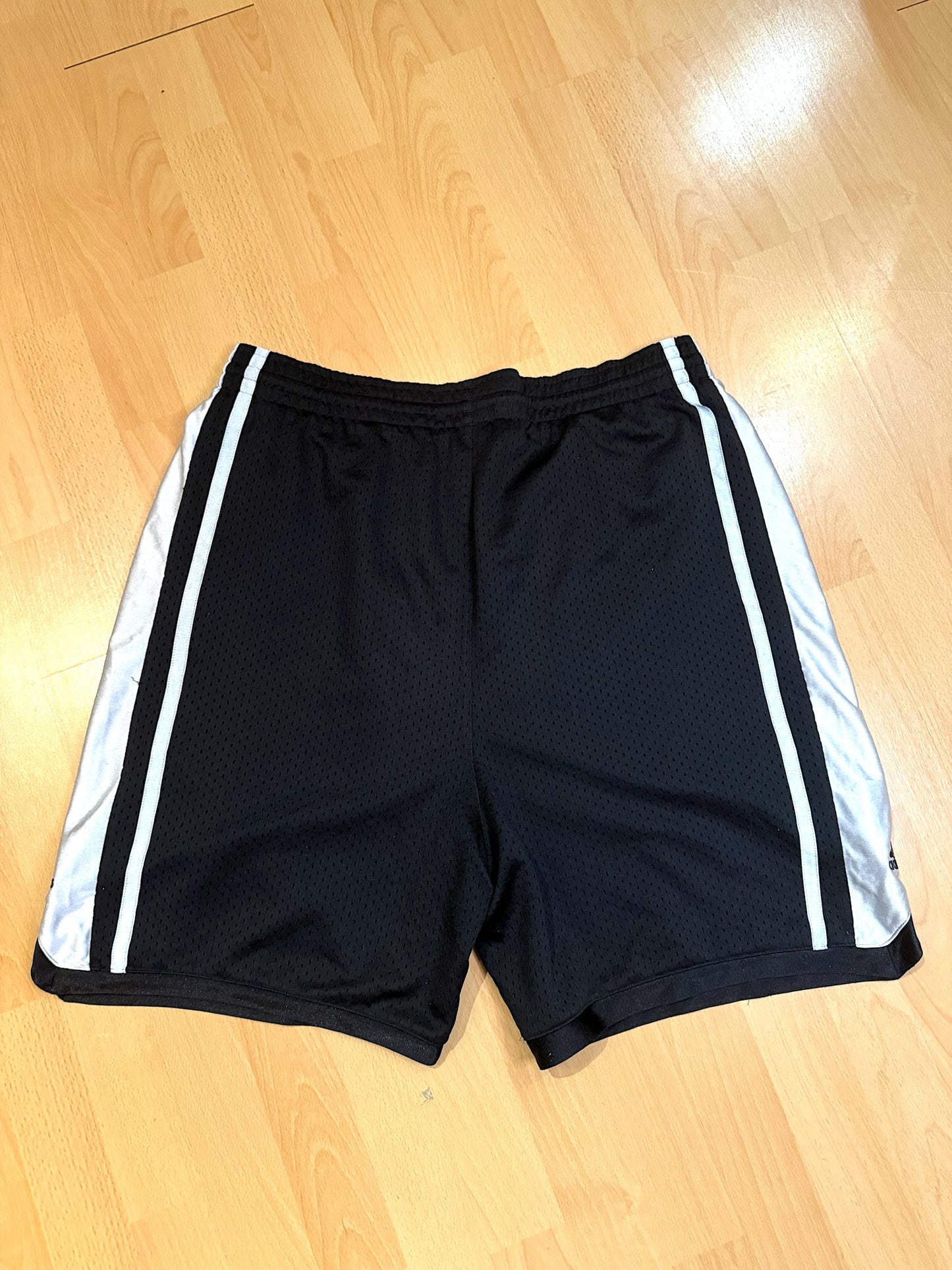 VINTAGE ADIDAS USF BASKETBALL SHORTS  SZ: XL