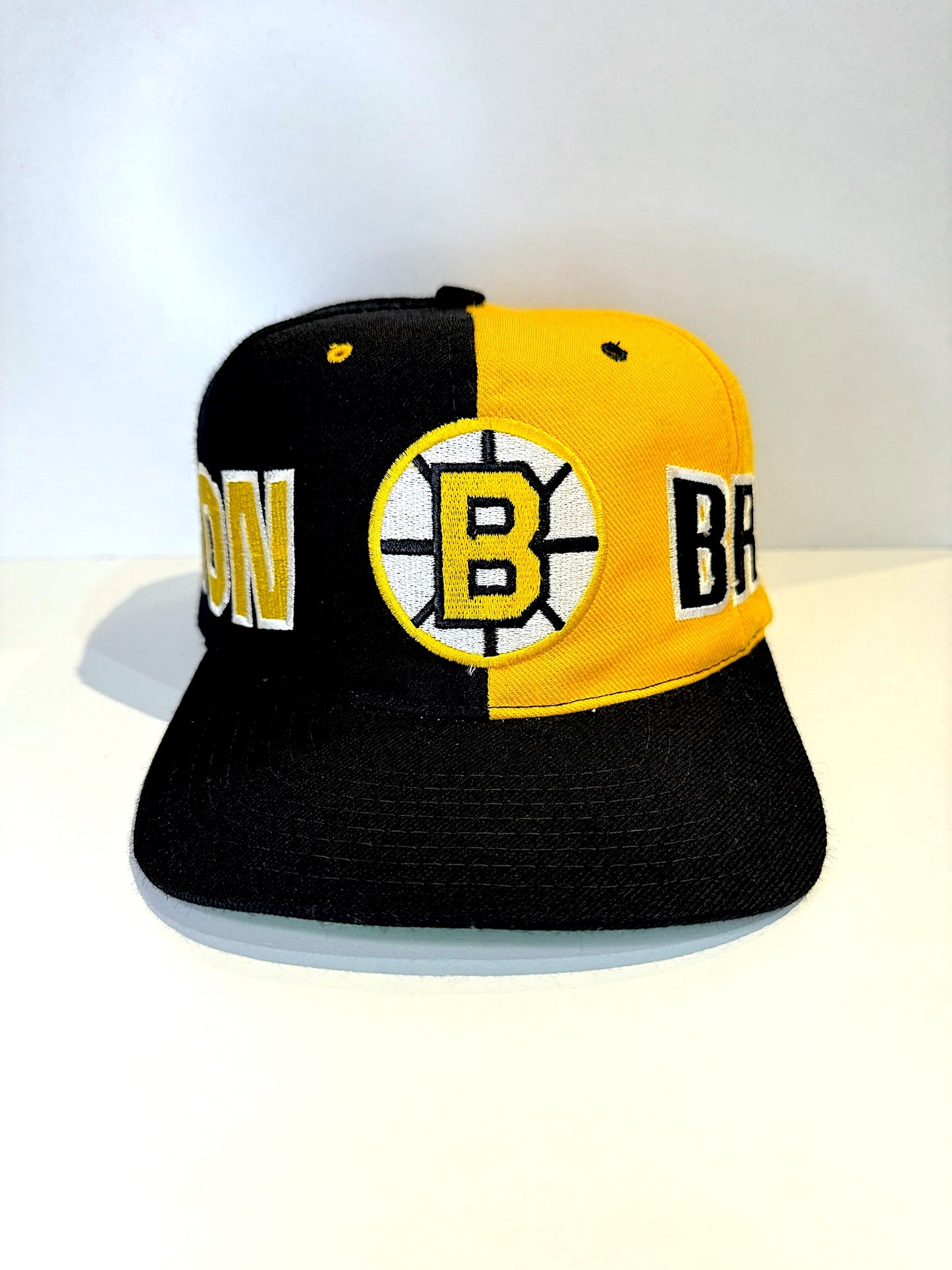 VINTAGE 90s BOSTON BRUINS AMERICAN NEEDLE "WOOL" SNAPBACK CAP HAT