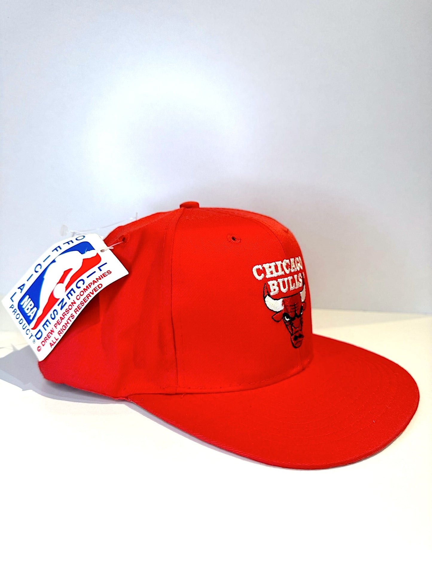 "DS" VINTAGE 90s CHICAGO BULLS DREW PEARSON SNAPBACK CAP HAT