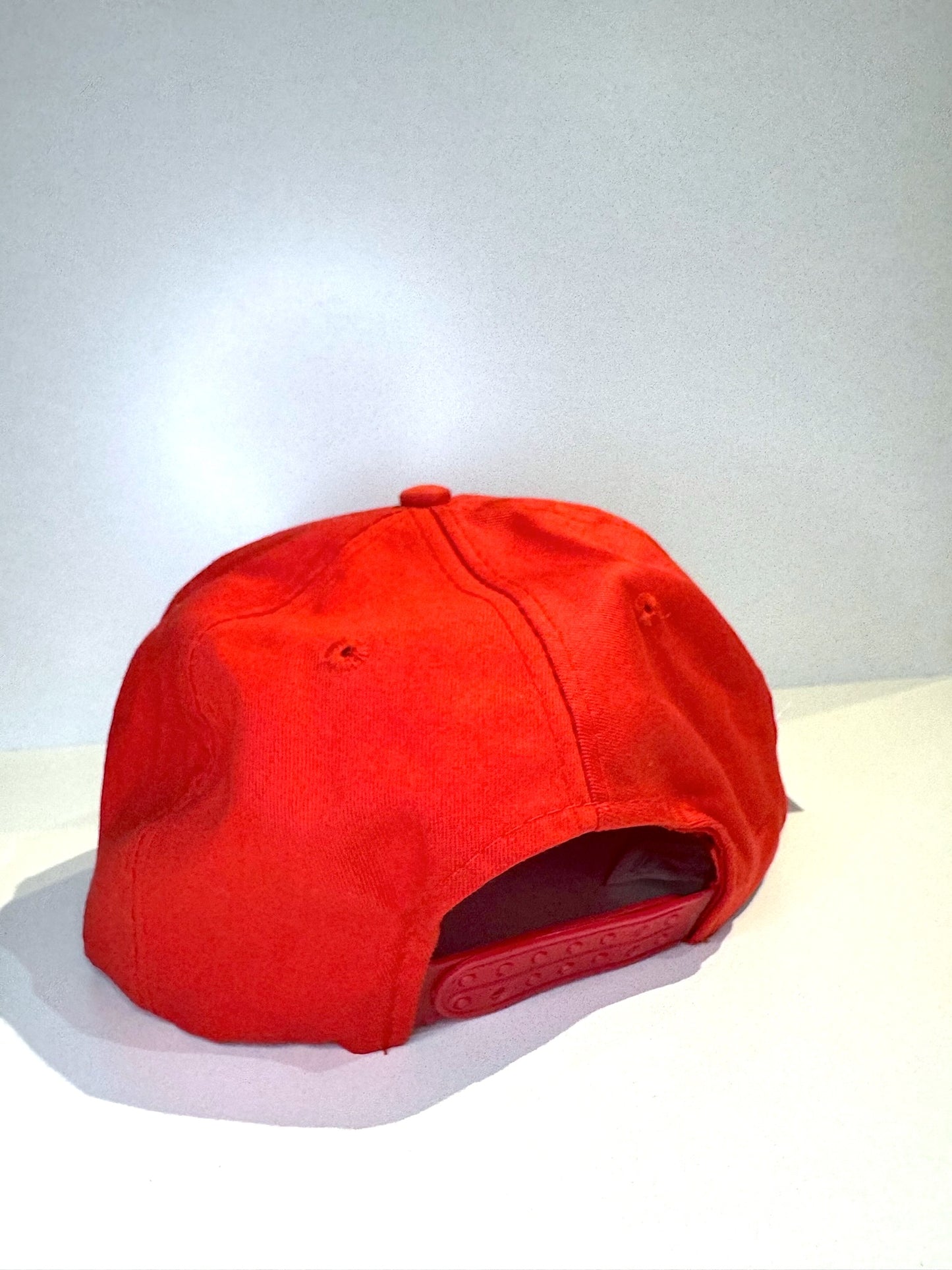 "DS" VINTAGE 90s CHICAGO BULLS DREW PEARSON SNAPBACK CAP HAT