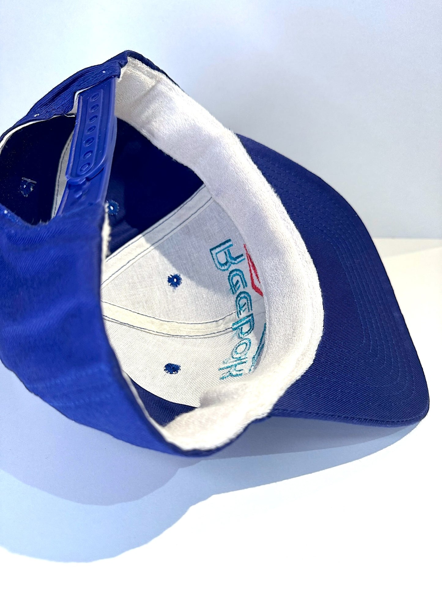 VINTAGE 90s REEBOK "BIG LOGO" SNAPBACK CAP HAT