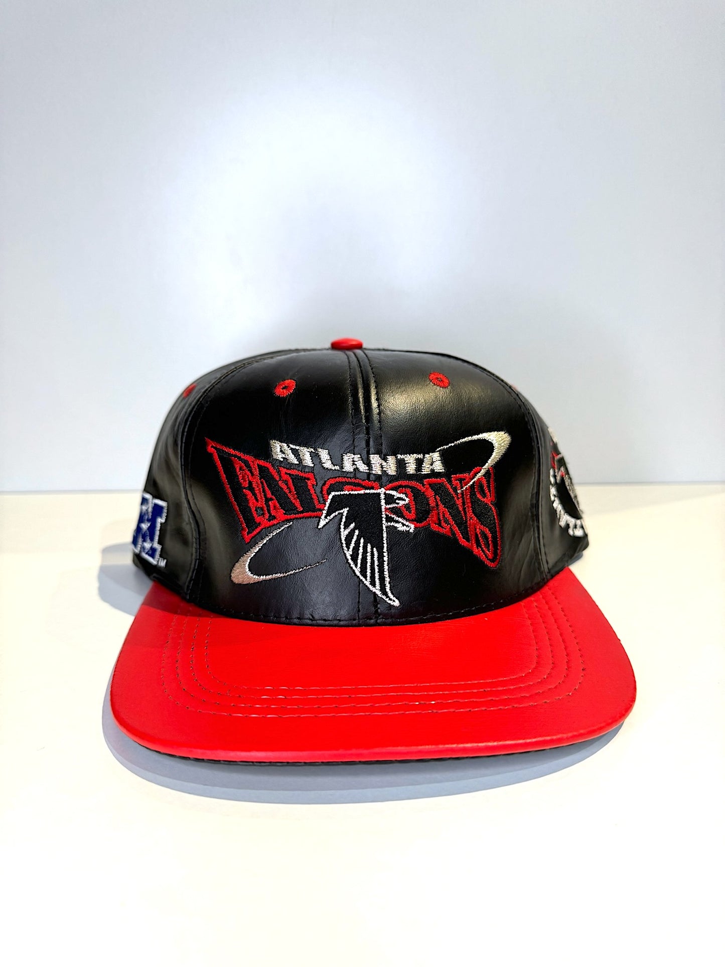 VINTAGE 90s ATLANTA FALCONS PRO ELITE LEATHER STRAPBACK CAP HAT