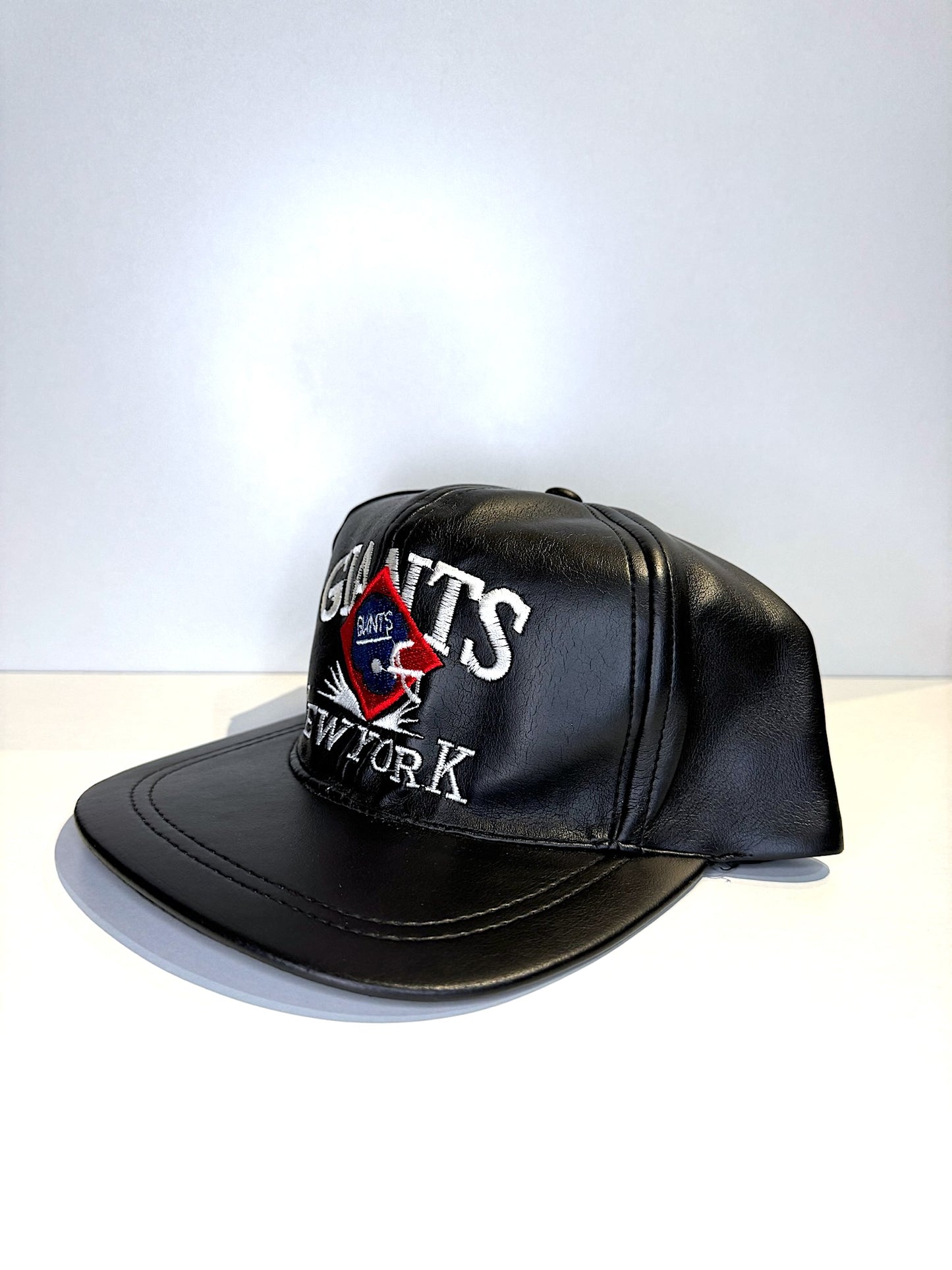 VINTAGE 90s NEW YORK GIANTS PU LEATHER SNAPBACK CAP HAT