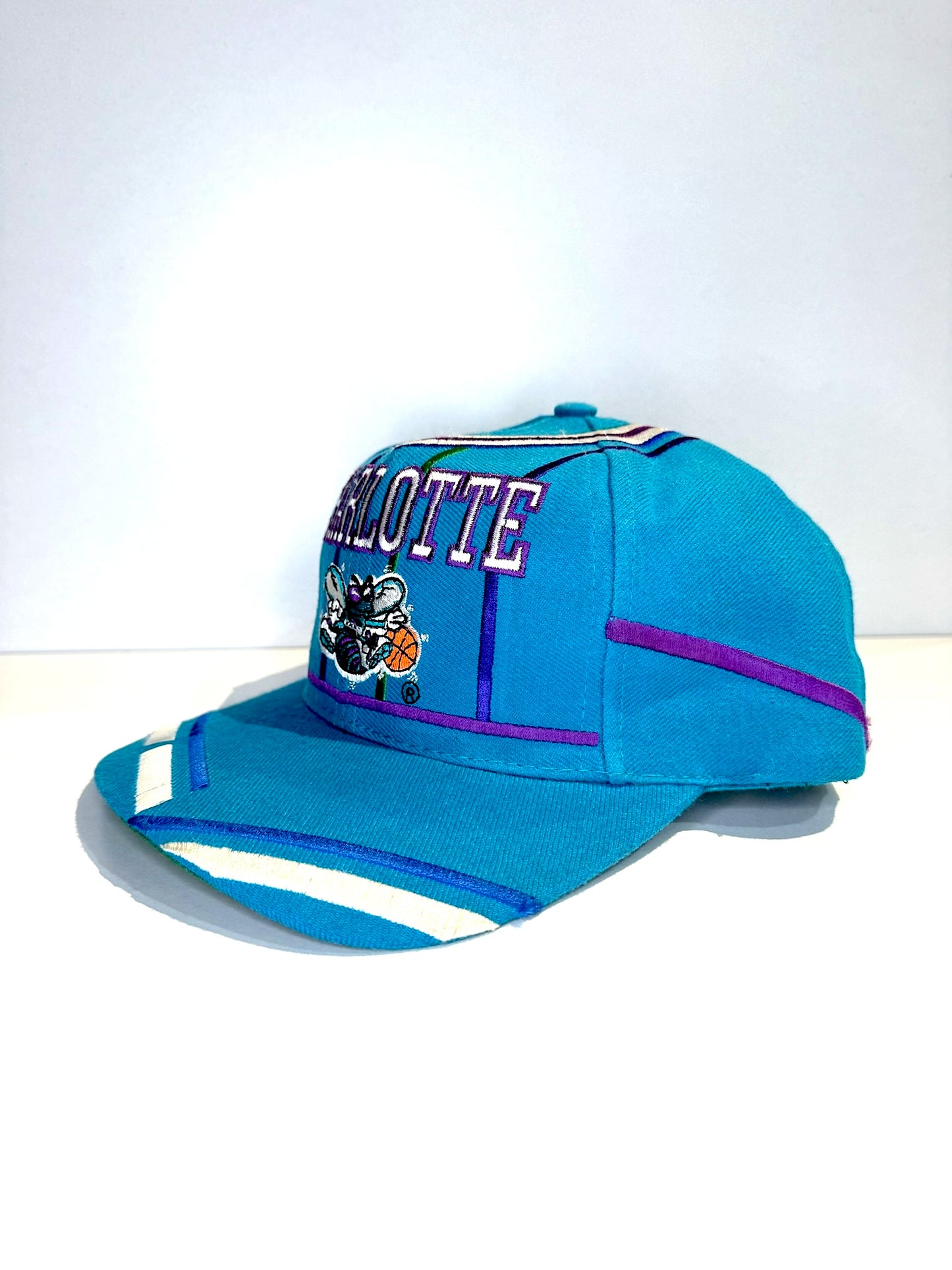 VINTAGE 90s CHARLOTTE HORNETS T.E.I "WOOL" SNAPBACK CAP HAT