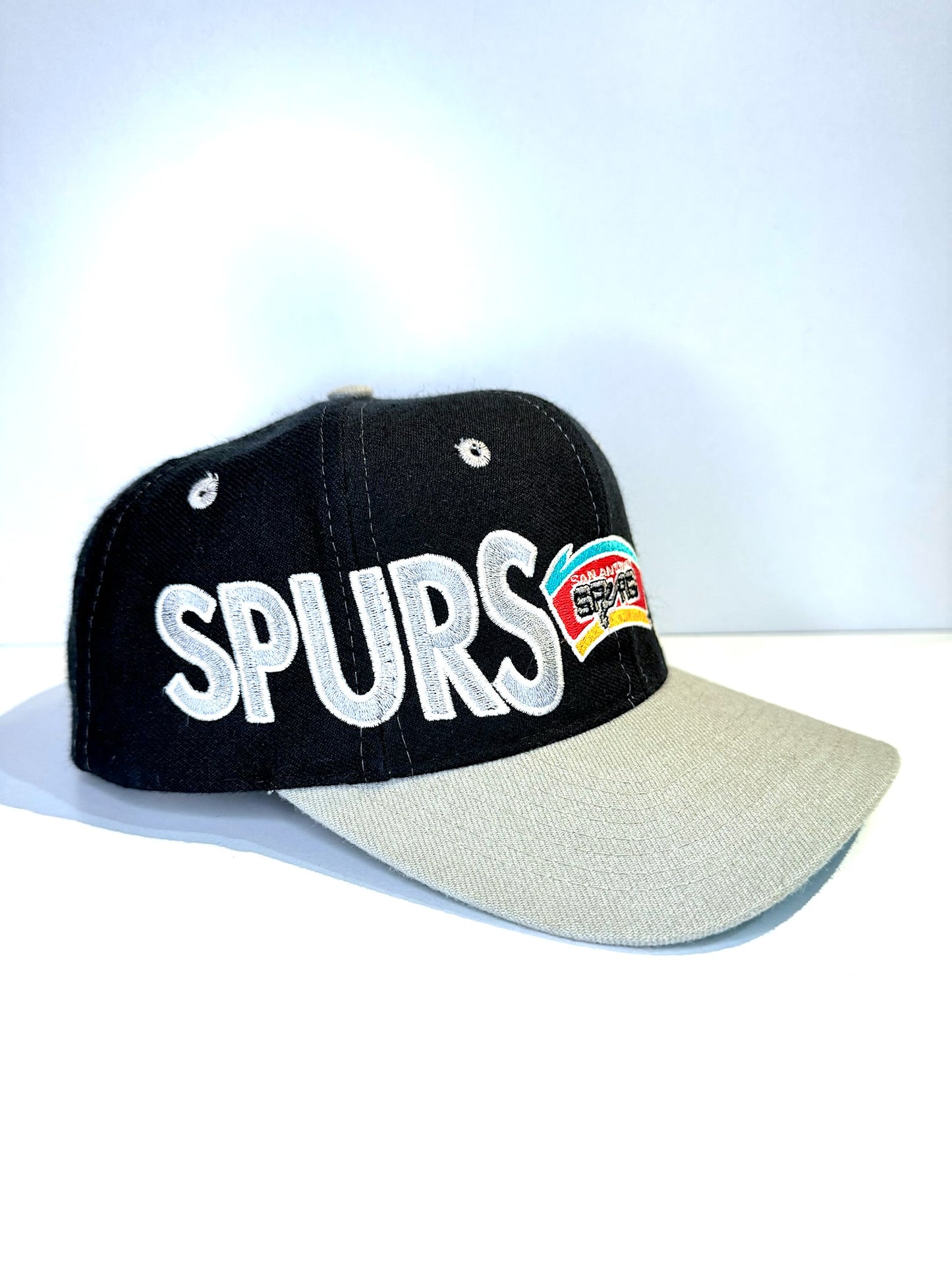 VINTAGE 90s SAN ANTONIO SPURS AJD SNAPBACK CAP HAT