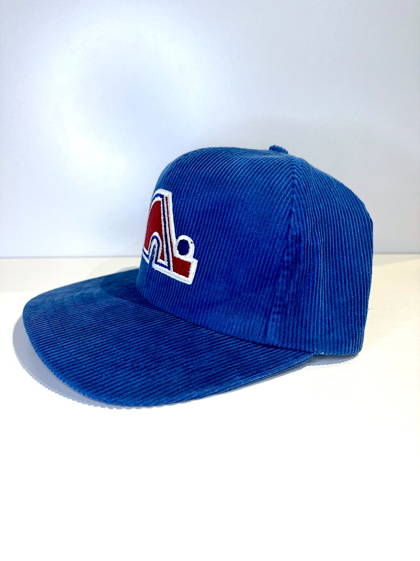 VINTAGE 80/90s QUEBEC NORDIQUES CORDUROY (LNH) SNAPBACK CAP HAT