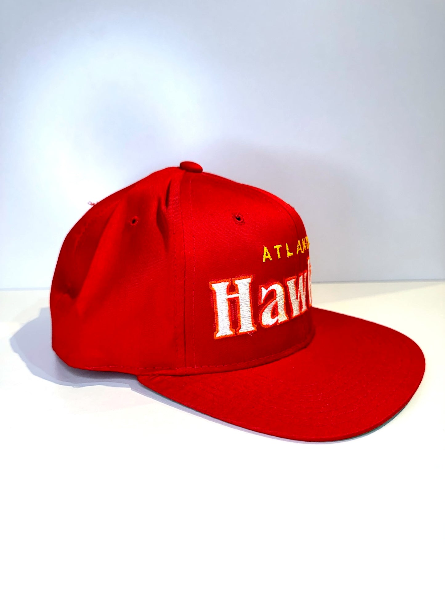 VINTAGE 90s ATLANTA HAWKS STARTER SNAPBACK CAP HAT