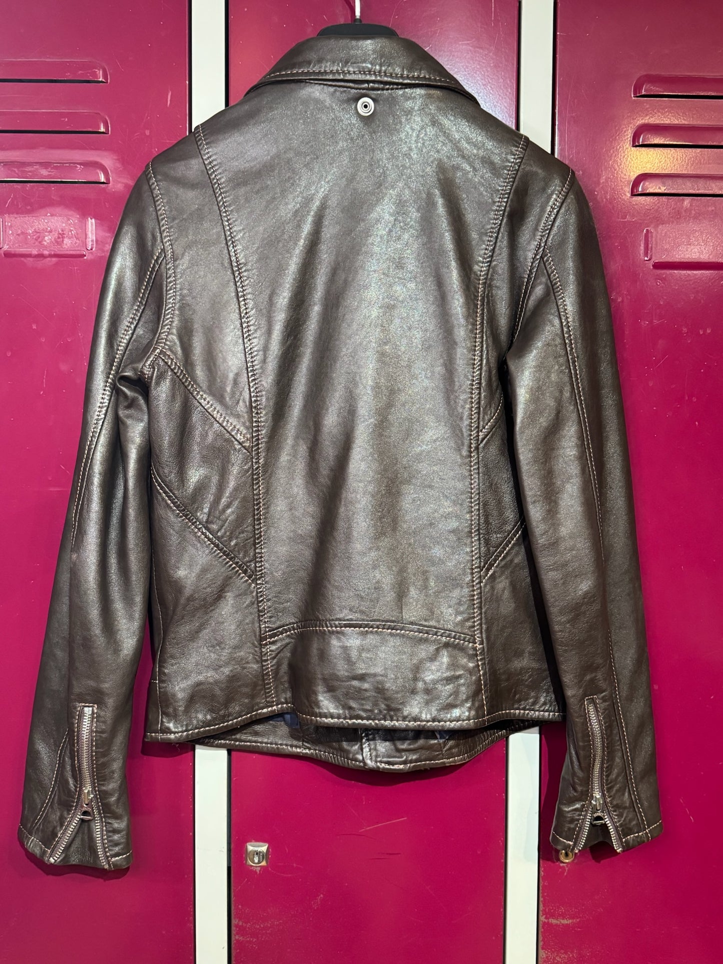 "NWT" SCHOTT N.Y.C PERFECTO LEATHER WOMAN JACKET SZ: S